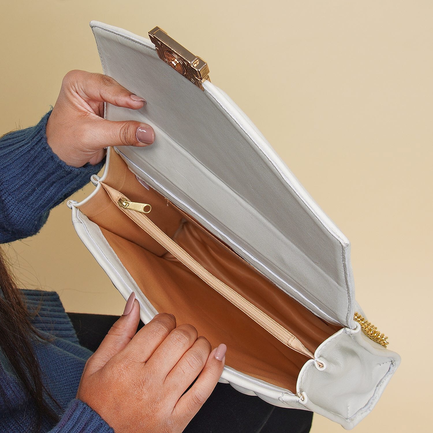 ONE TIME DEAL Designer 100% Genuine Leather Quilted Crossbody Bag With Curb Link Strap - White