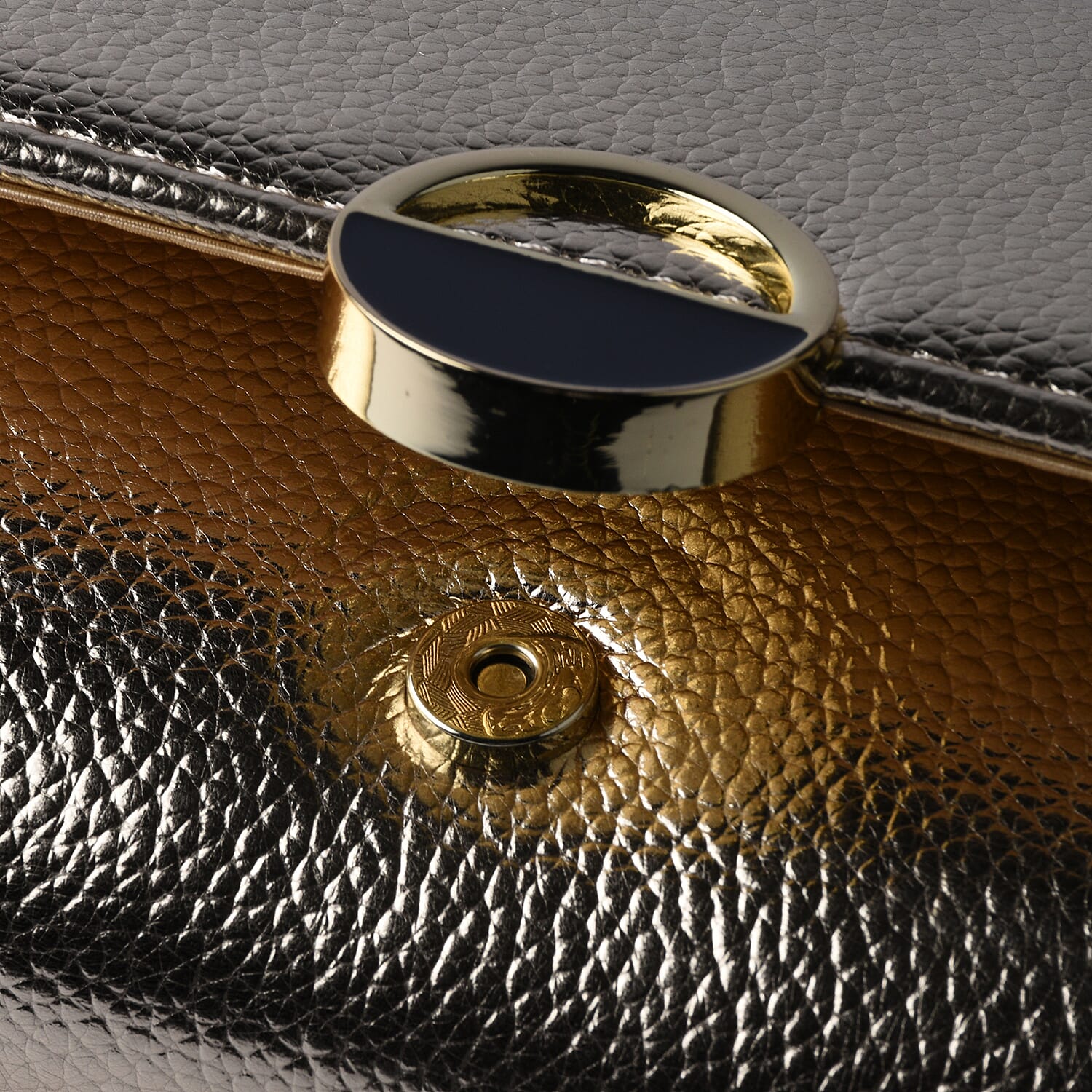 Close Out Deal - Metallic Envelope Clutch Bag with Shoulder Strap Chain (Size 26x12x4 Cm) - Gold