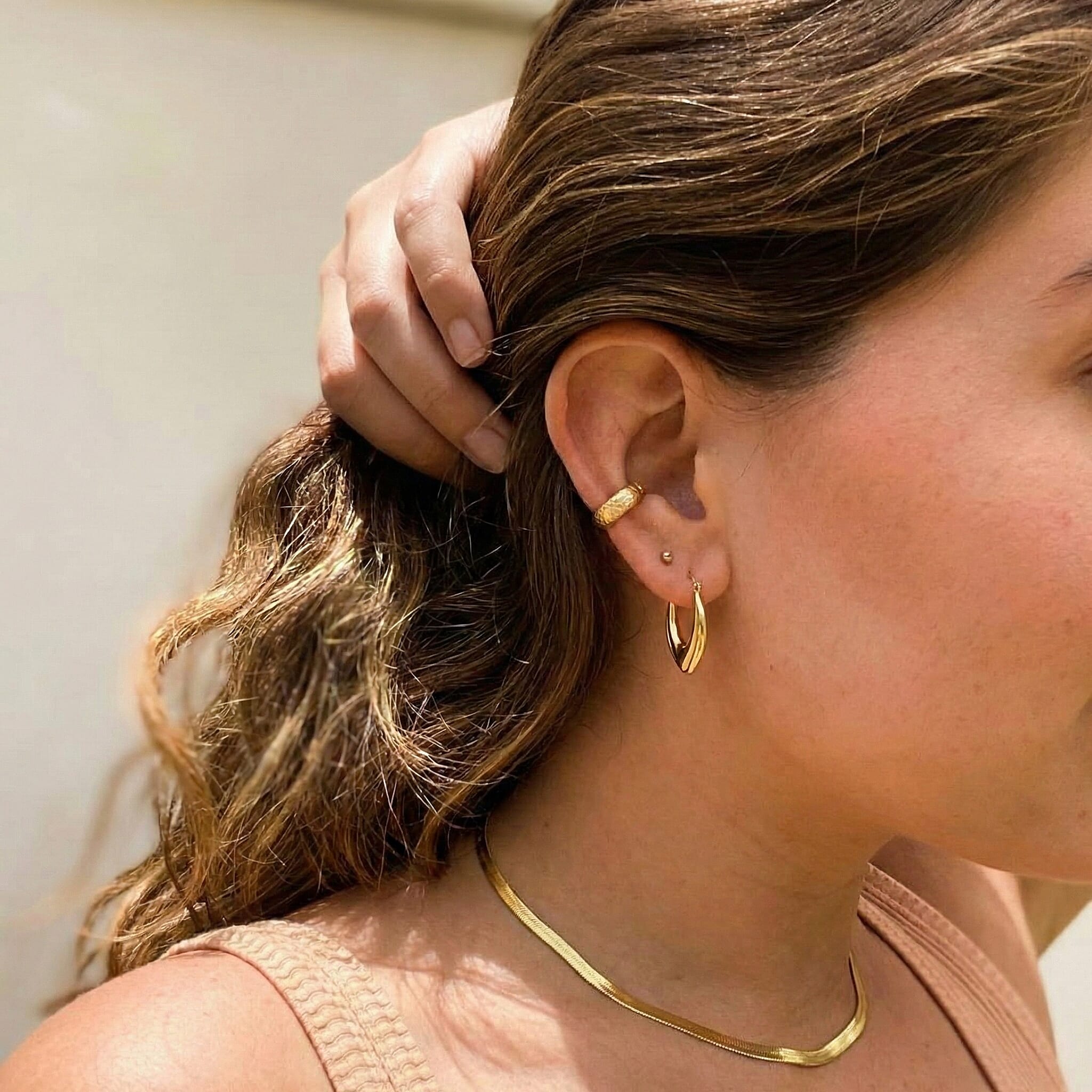 9K Yellow Gold 14mm X 20mm Patterned Creole Earrings