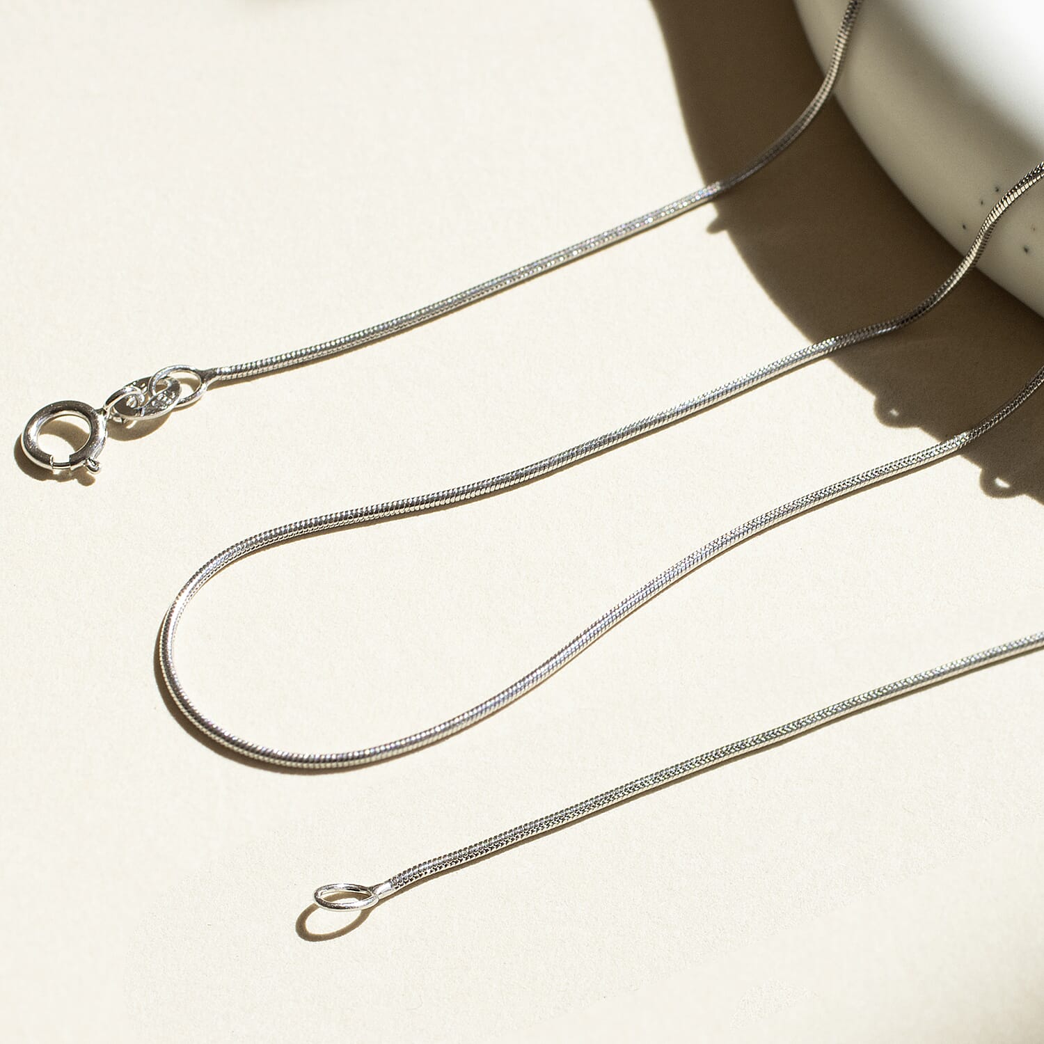 18K White Gold Round Snake Chain 20 Inch