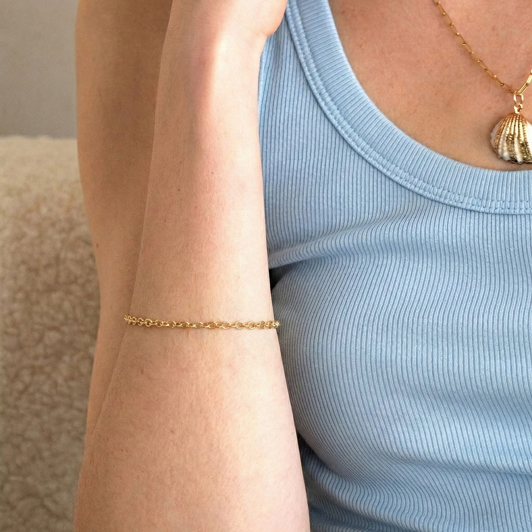 9K Yellow Gold Round Belcher Bracelet (Size 8) with Spring Ring Clasp