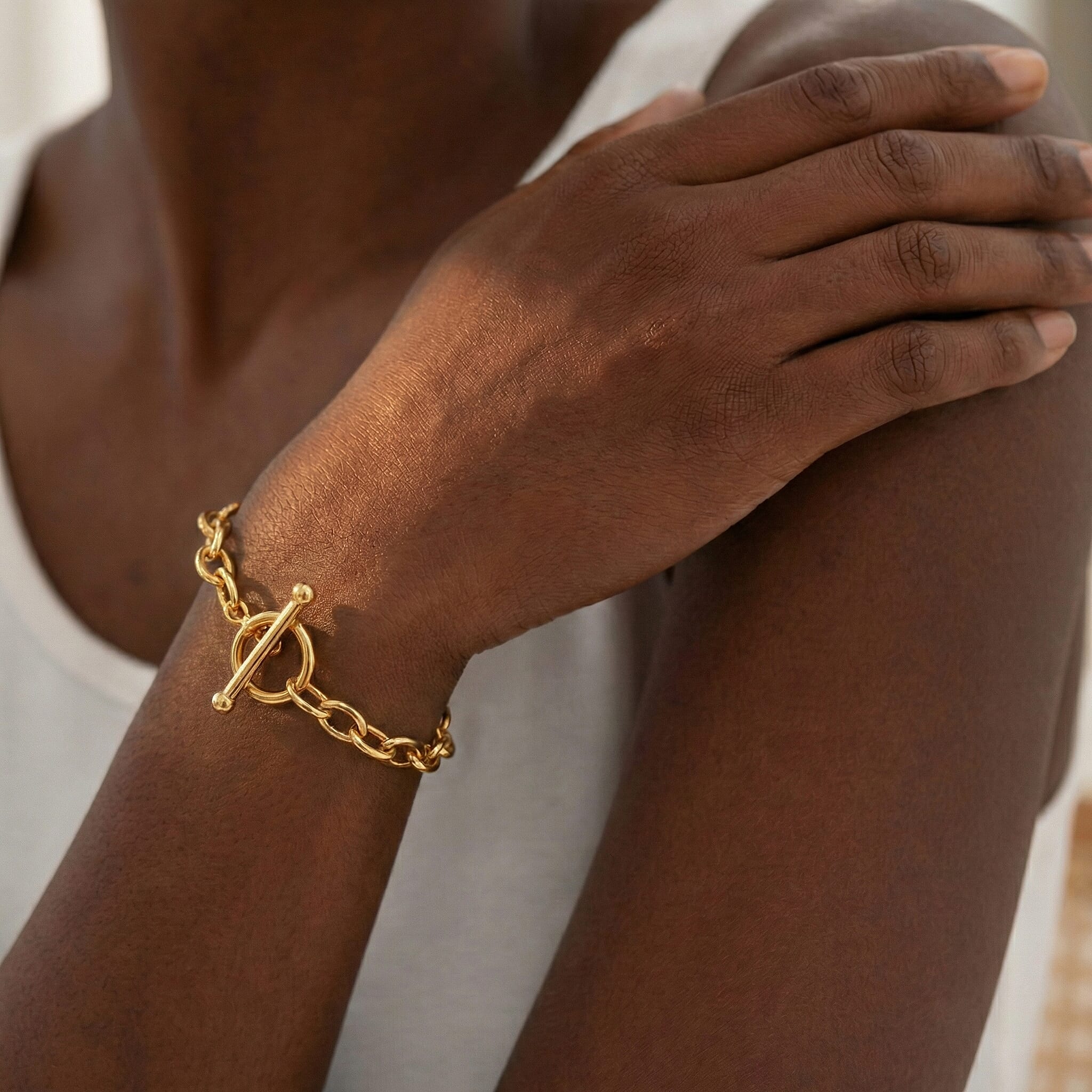 9K Yellow Gold 6mm Oval Link T Bar Belcher Bracelet 7 Inch