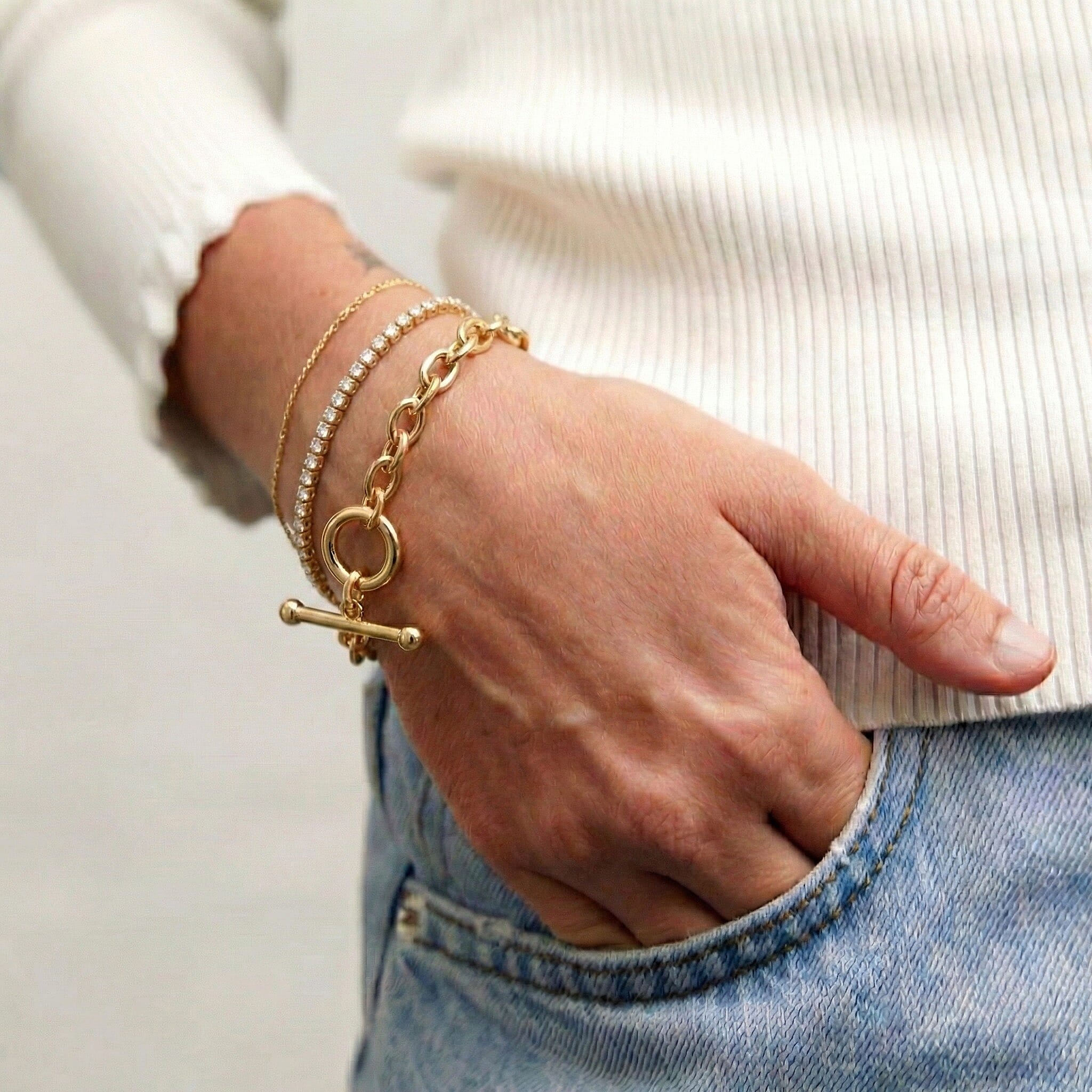 9K Yellow Gold 6mm Oval Link T Bar Belcher Bracelet 7 Inch