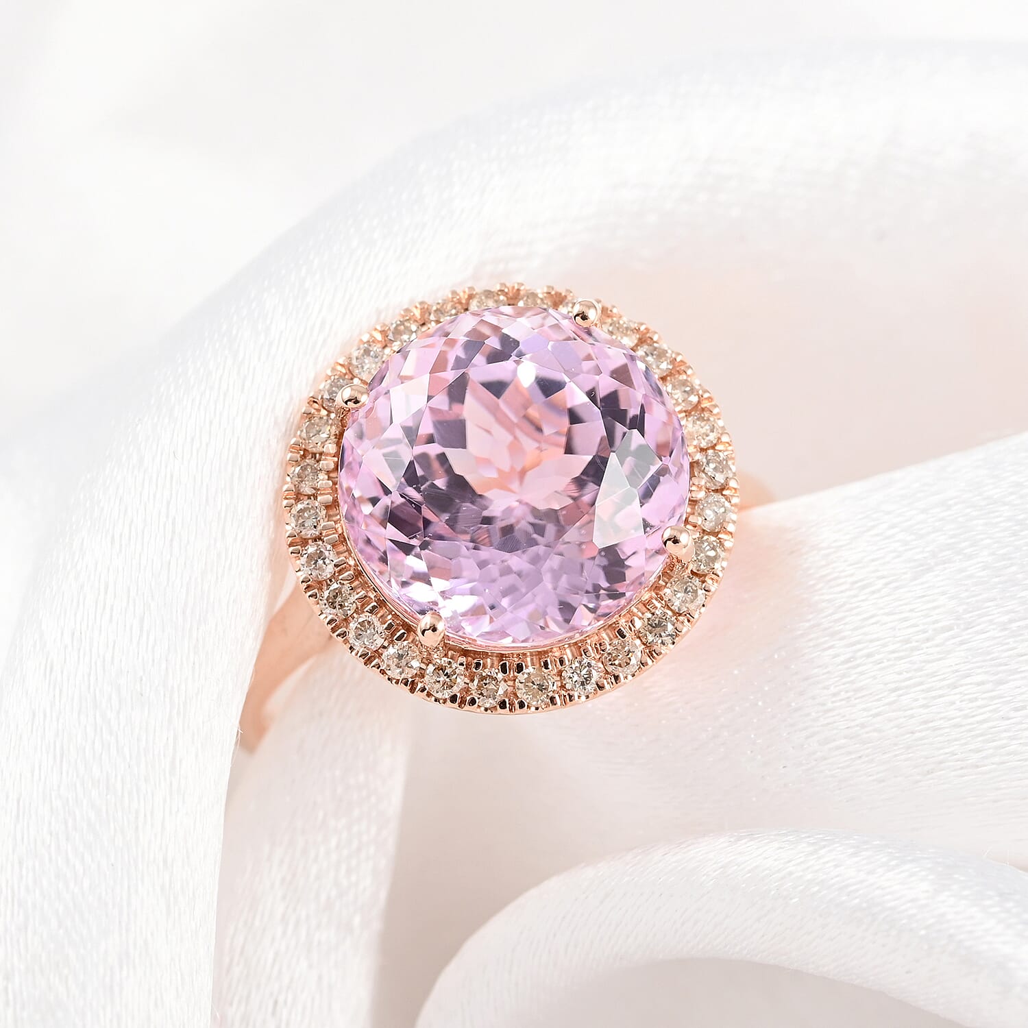 Certified and Appraised 14K Rose Gold AAA Martha Rocha Kunzite and Diamond I1 Solitaire Ring Gold 3.27 grams, 6.80 Ct