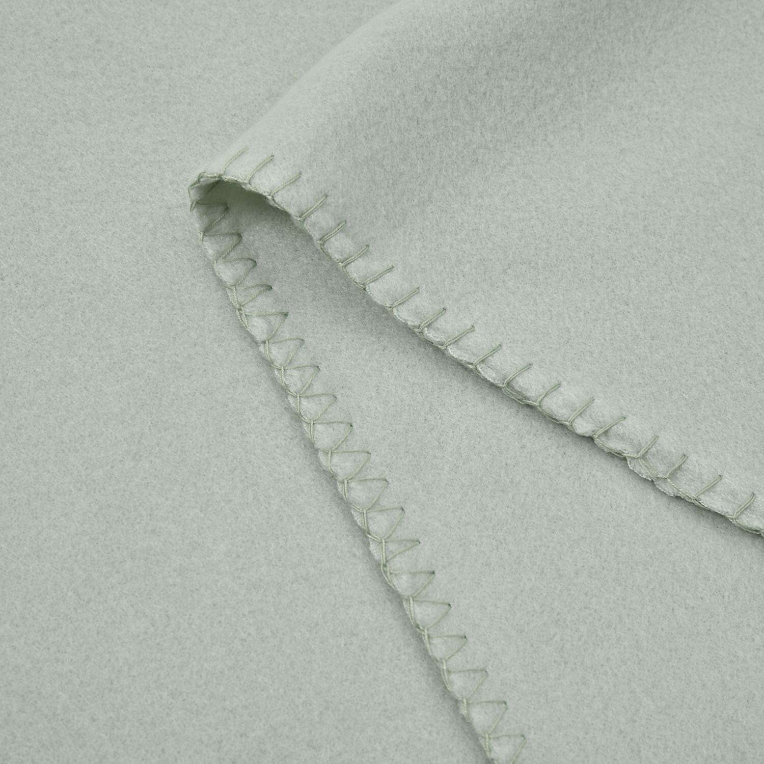 Homesmart Fleece Solid Blanket (Size 170x130 Cm) - Green