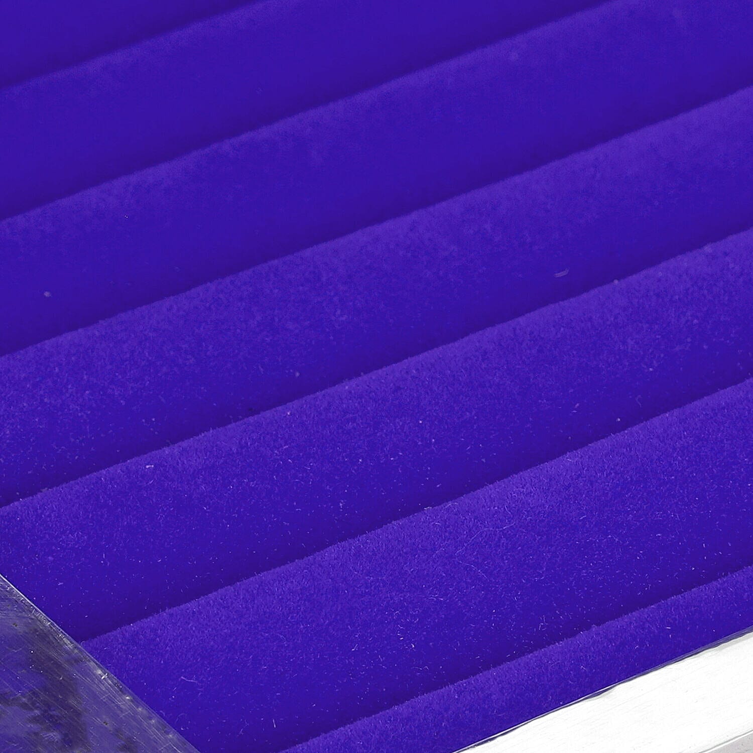 Handcrafted Aluminium Elephant Wisdom Embossed Jewelry Box (Size 23x17x5 cm) - Silver