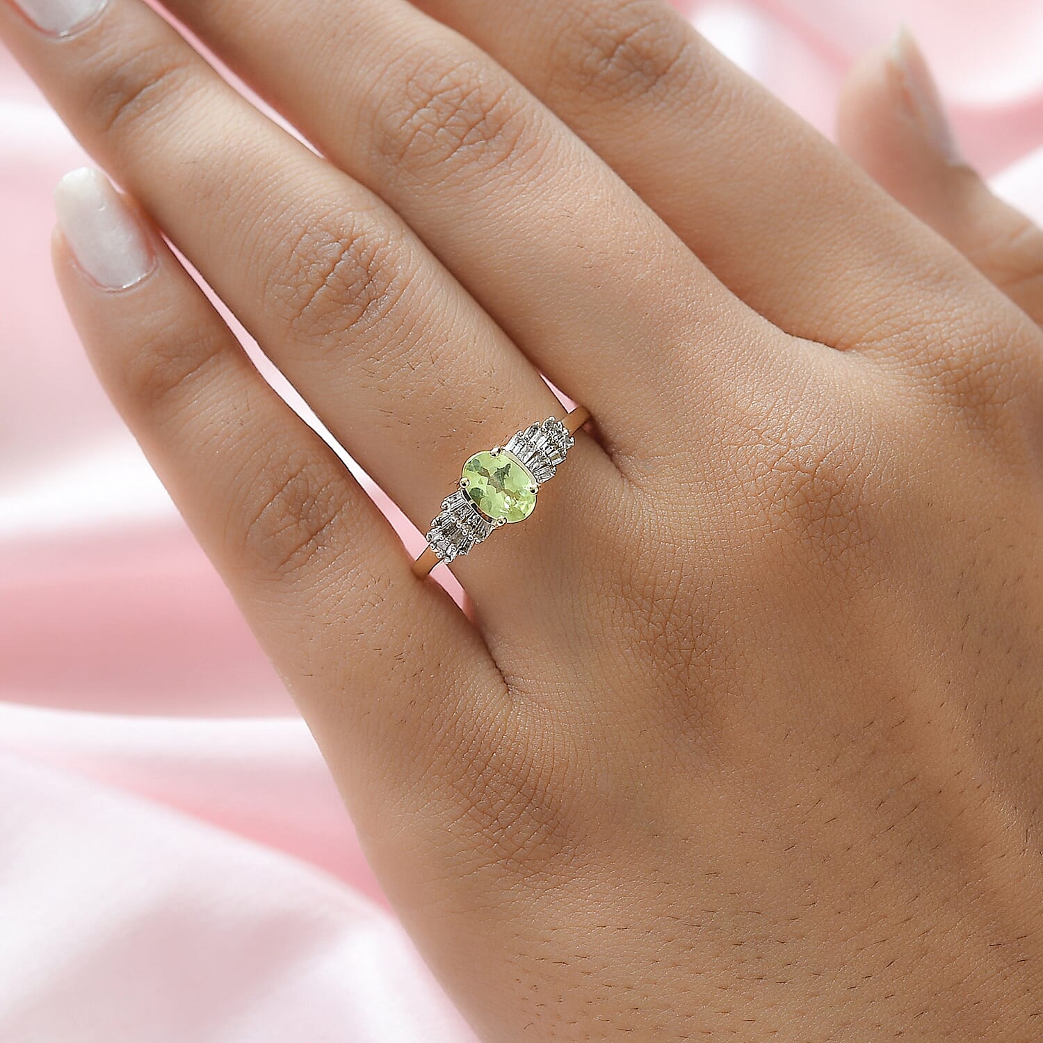 9K Yellow Gold Chrysoberyl and Diamond Ring 1.00 Ct.