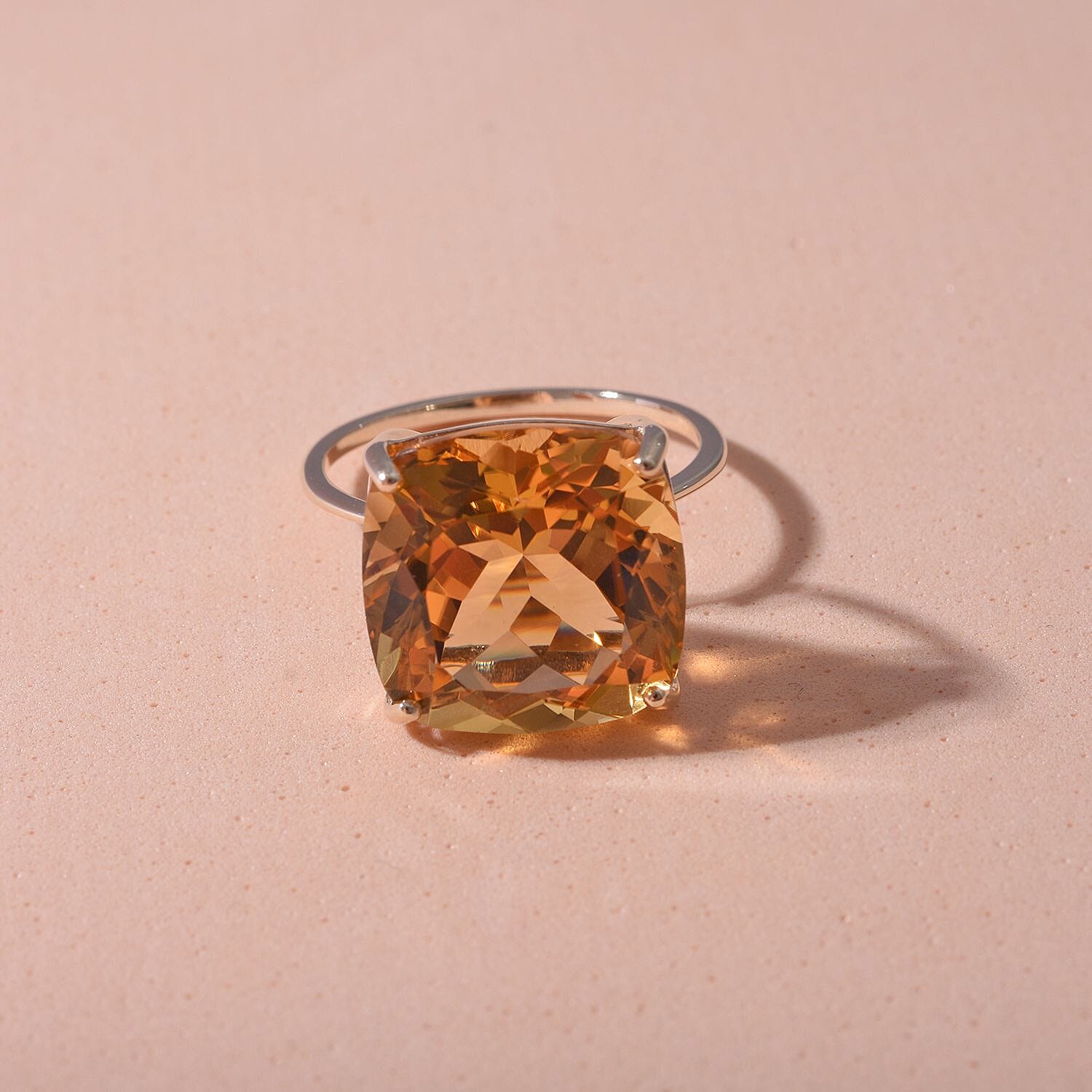 9K Yellow Gold AAA Citrine Solitaire Ring 10.00 Ct.