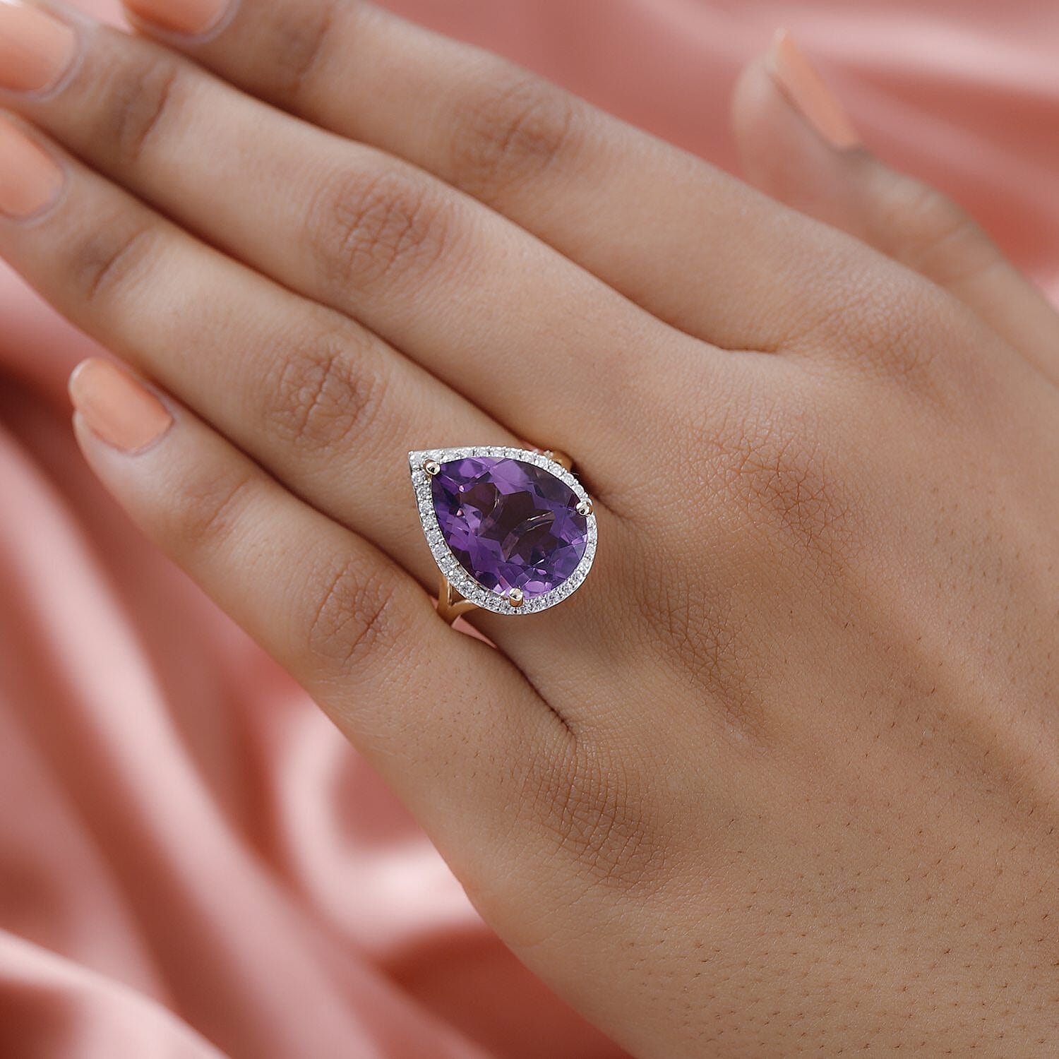 9K Yellow Gold Amethyst and Moissanite Ring 8.31 Ct
