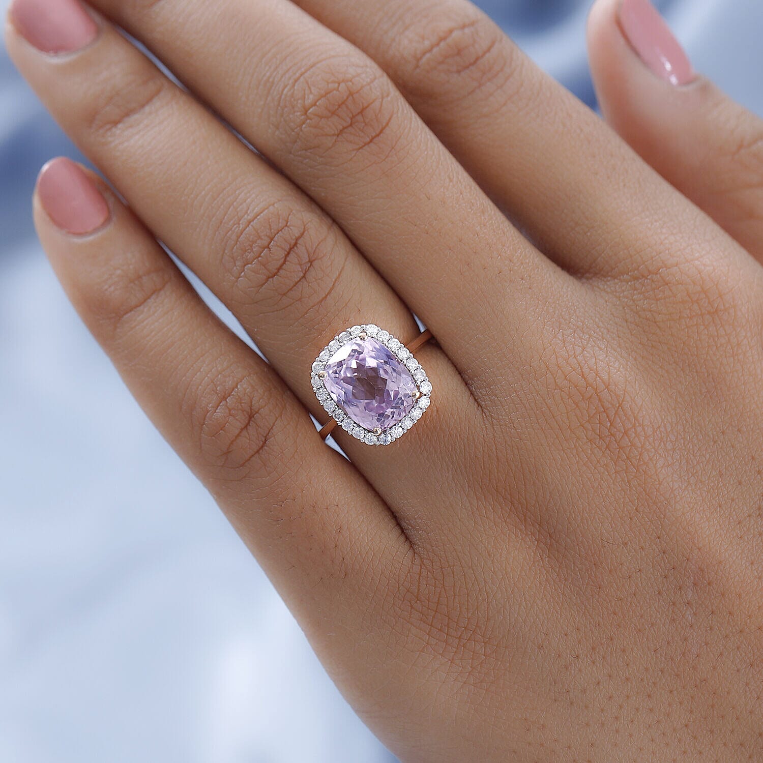 9K Rose Gold Kunzite and Moissanite Ring 5.80 Ct