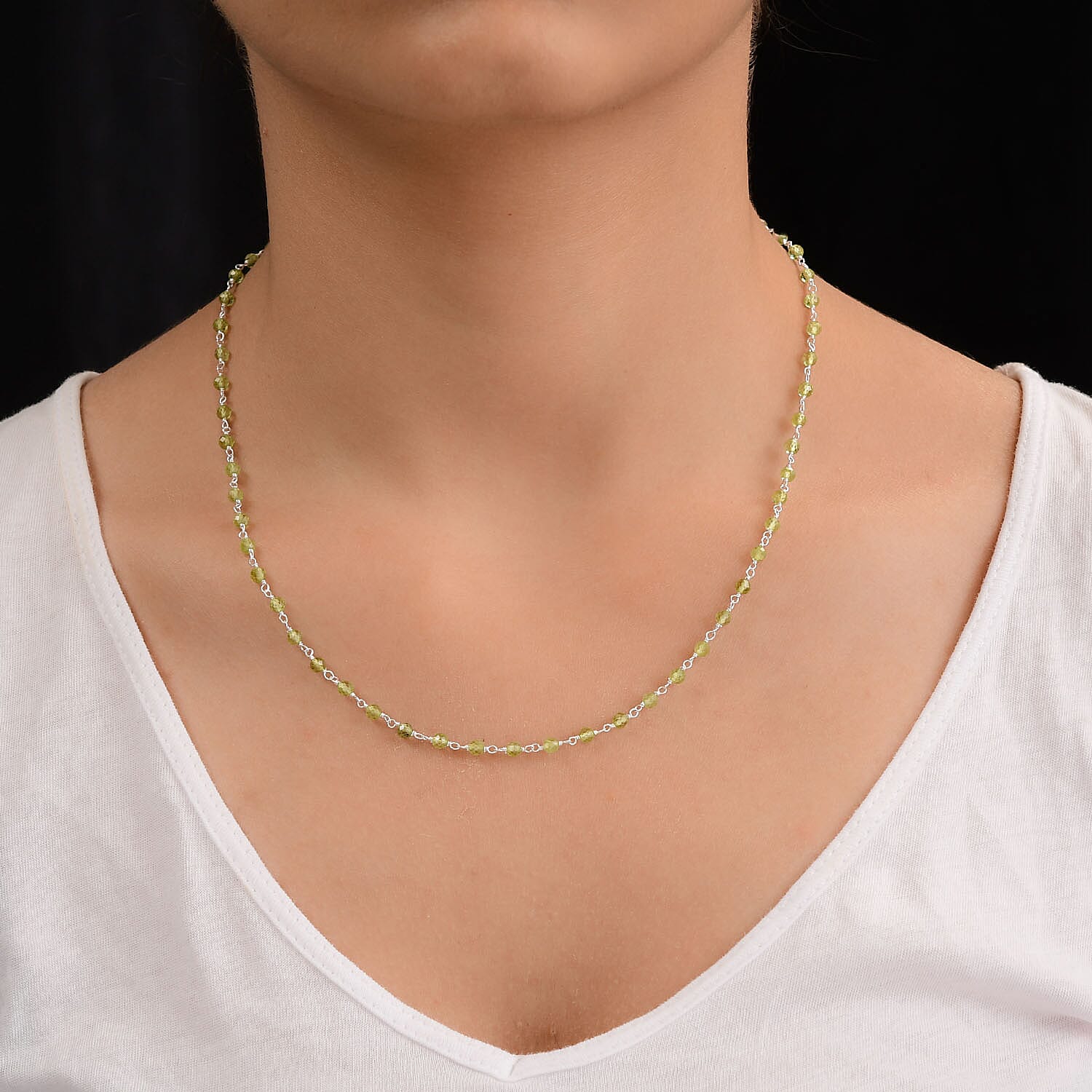 Hebei Peridot Beads Necklace (Size - 20) in Sterling Silver 15.47 Ct.