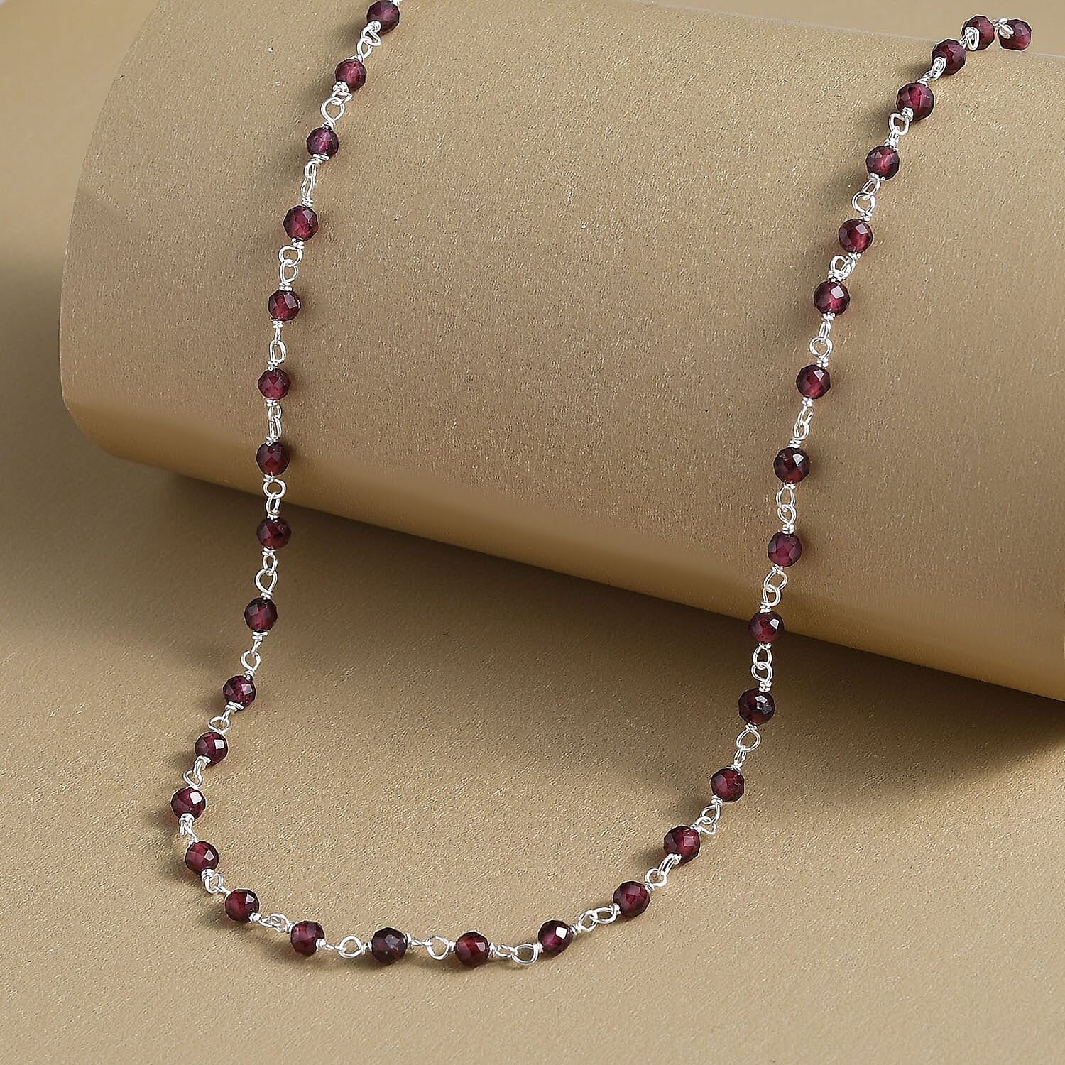 Red Garnet Beads Necklace (Size - 20) in Sterling Silver 16.77 Ct.