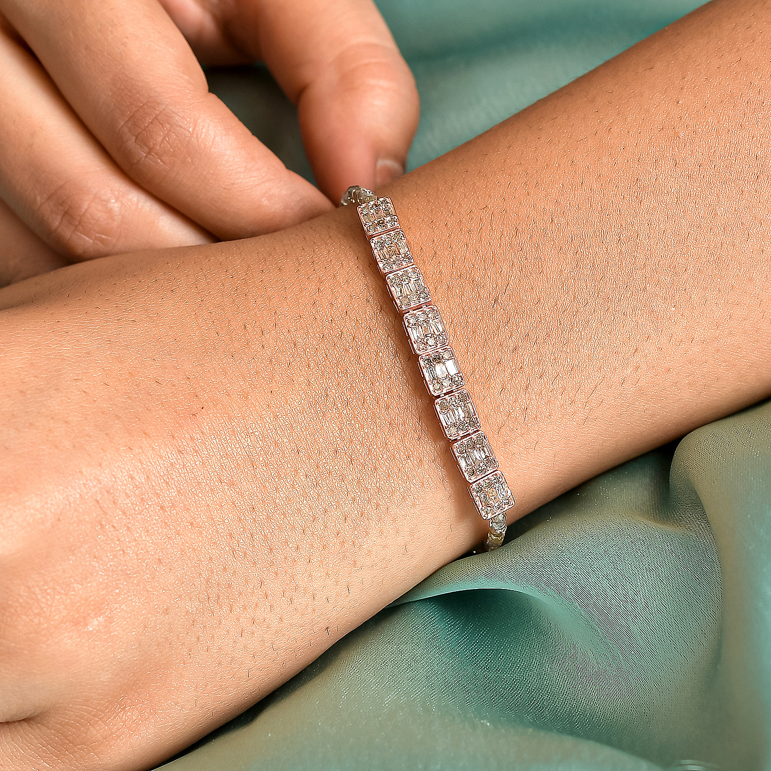 The Right Way To Find The Perfect Ankle Bracelet Size For You!