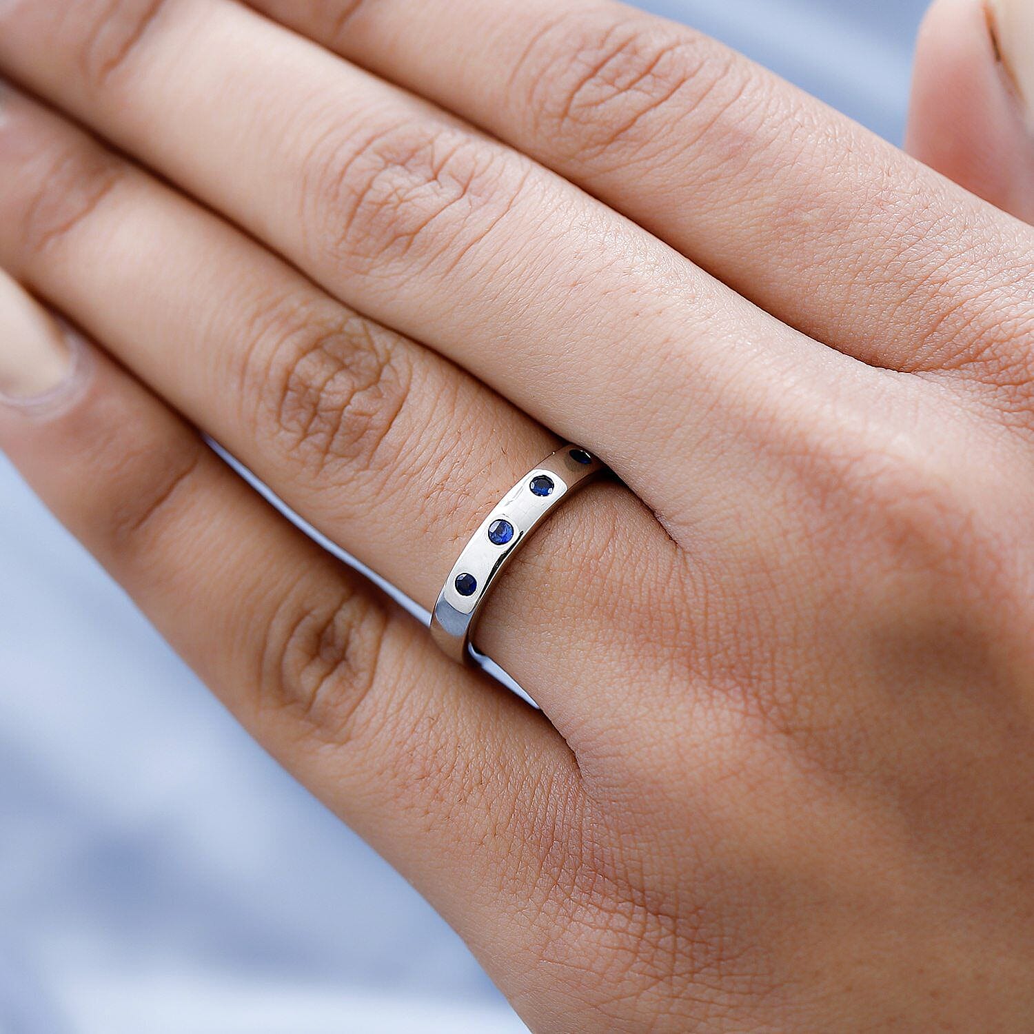 RHAPSODY 950 Platinum AAAA Ceylon Sapphire Ring .Platinum Wt. 6.57 Gms.