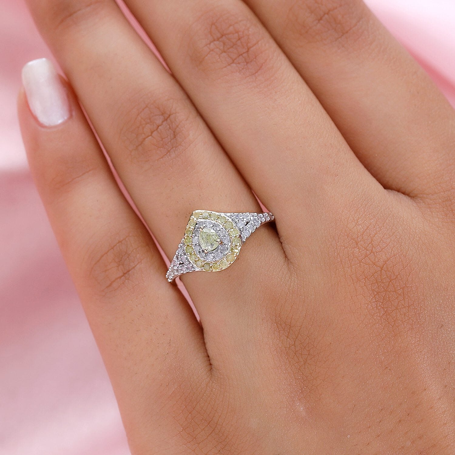 9K Yellow Gold SGL Certified Natural Yellow and White Diamond (G-H) Cluster Ring 0.75 Ct.