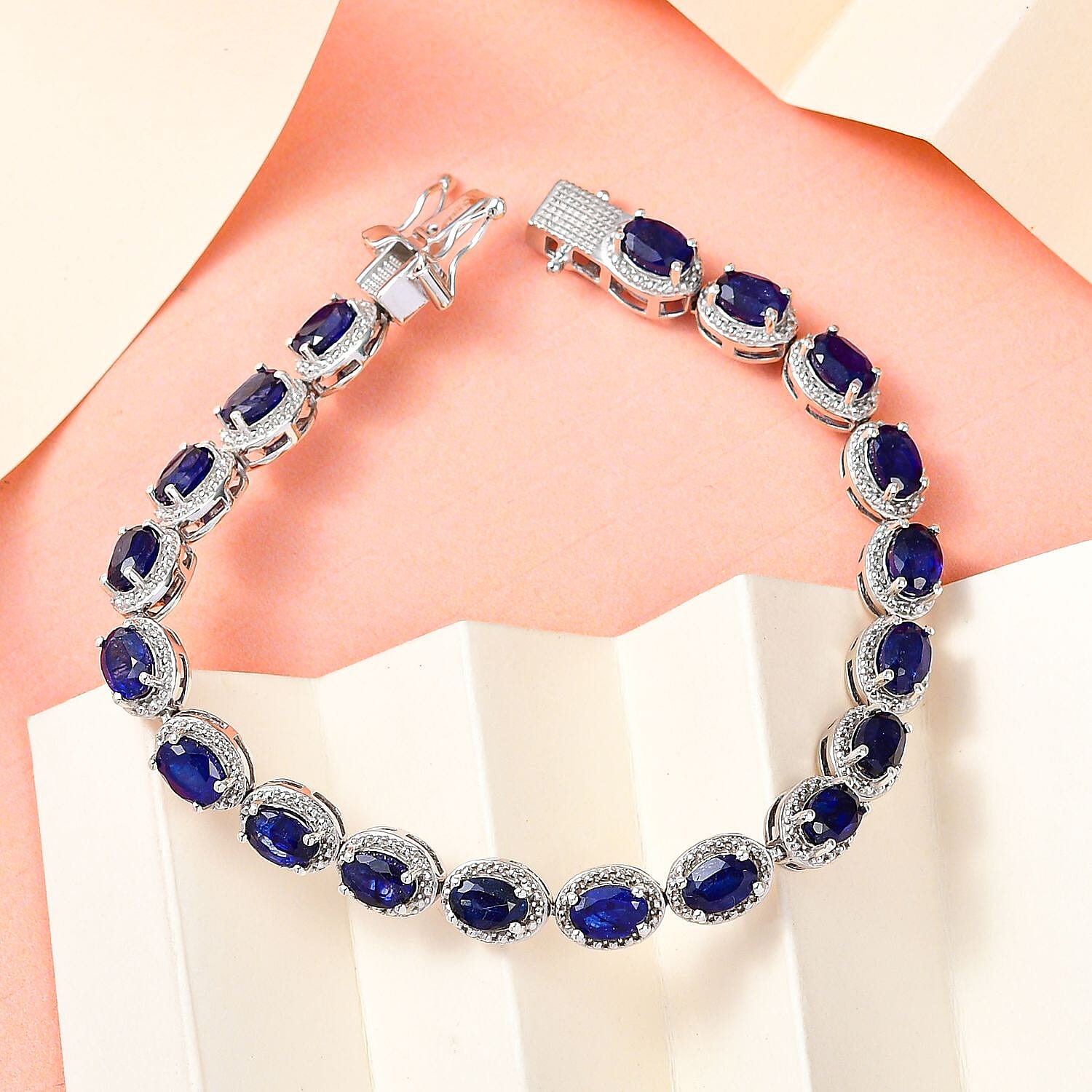 Super Find- Masoala Sapphire Cluster Bracelet (Size - 7.5) in Platinum Overlay Sterling Silver 14.88 ct, Silver Wt. 13.10 Gms