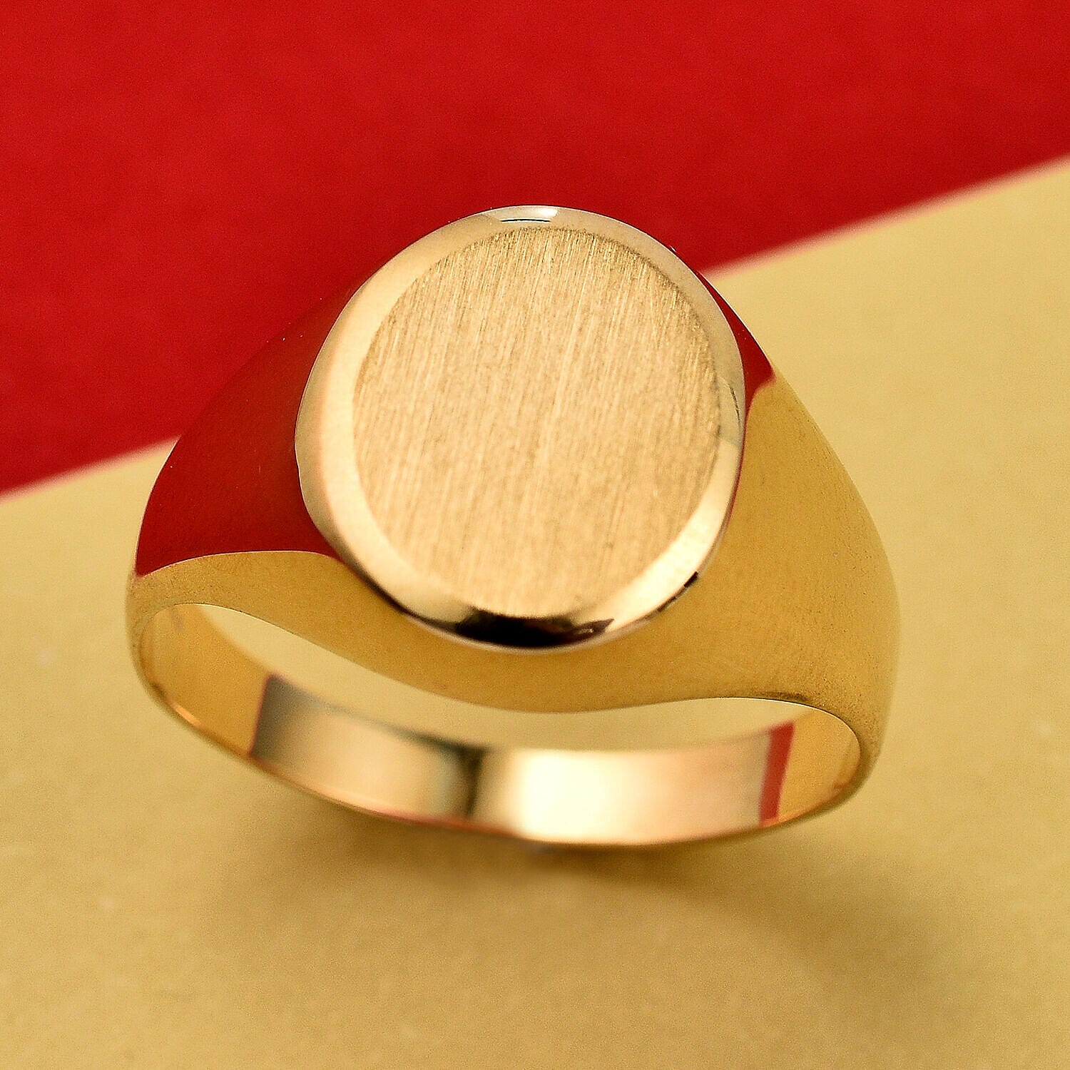 Las Vegas Closeout Deal - 9K Yellow Gold Signet Ring