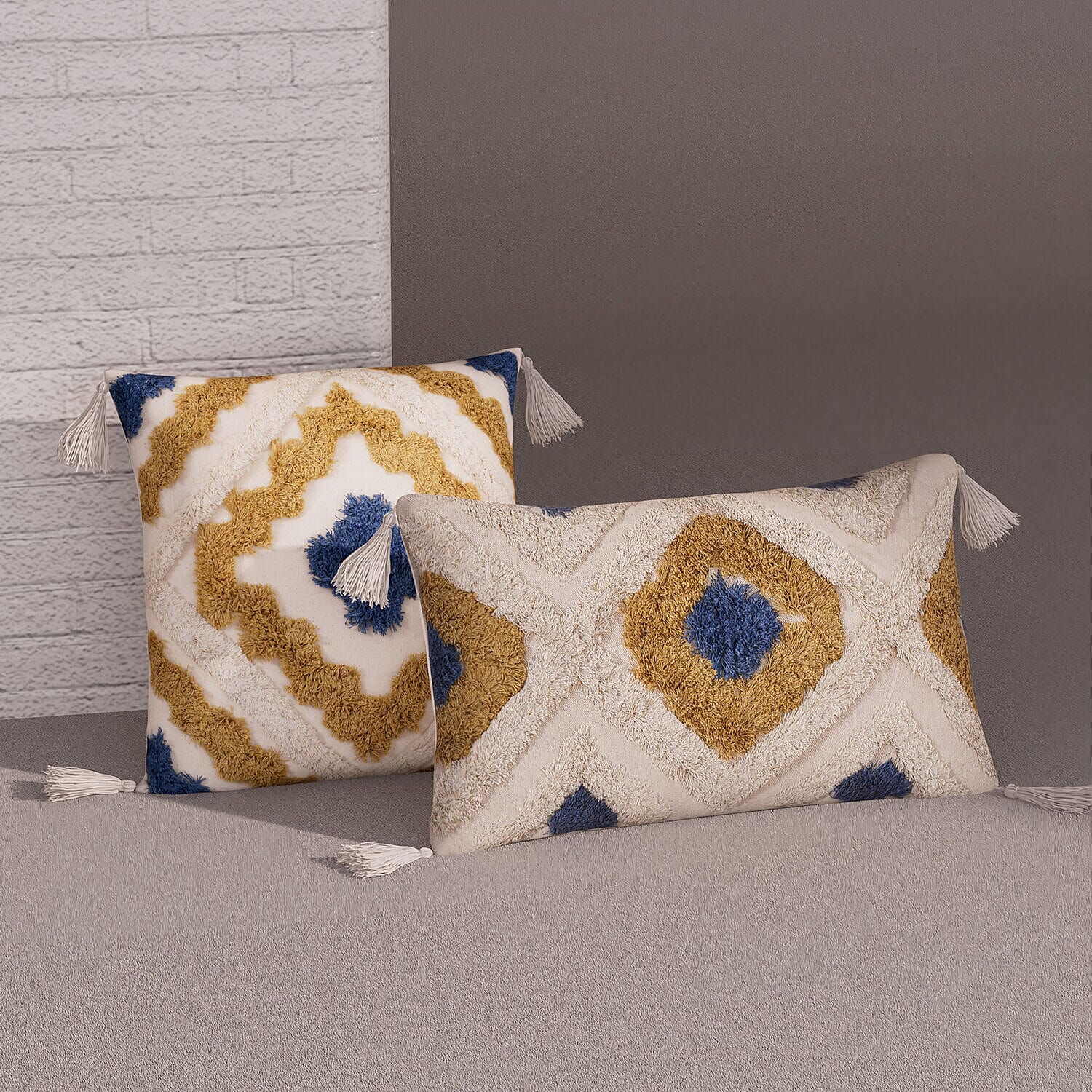 Set of 2 - Ikat Pattern Tufted Pillow Cover 80% Cotton (Square 45 Cm & Rectangle 50x30 Cm) - Blue Square