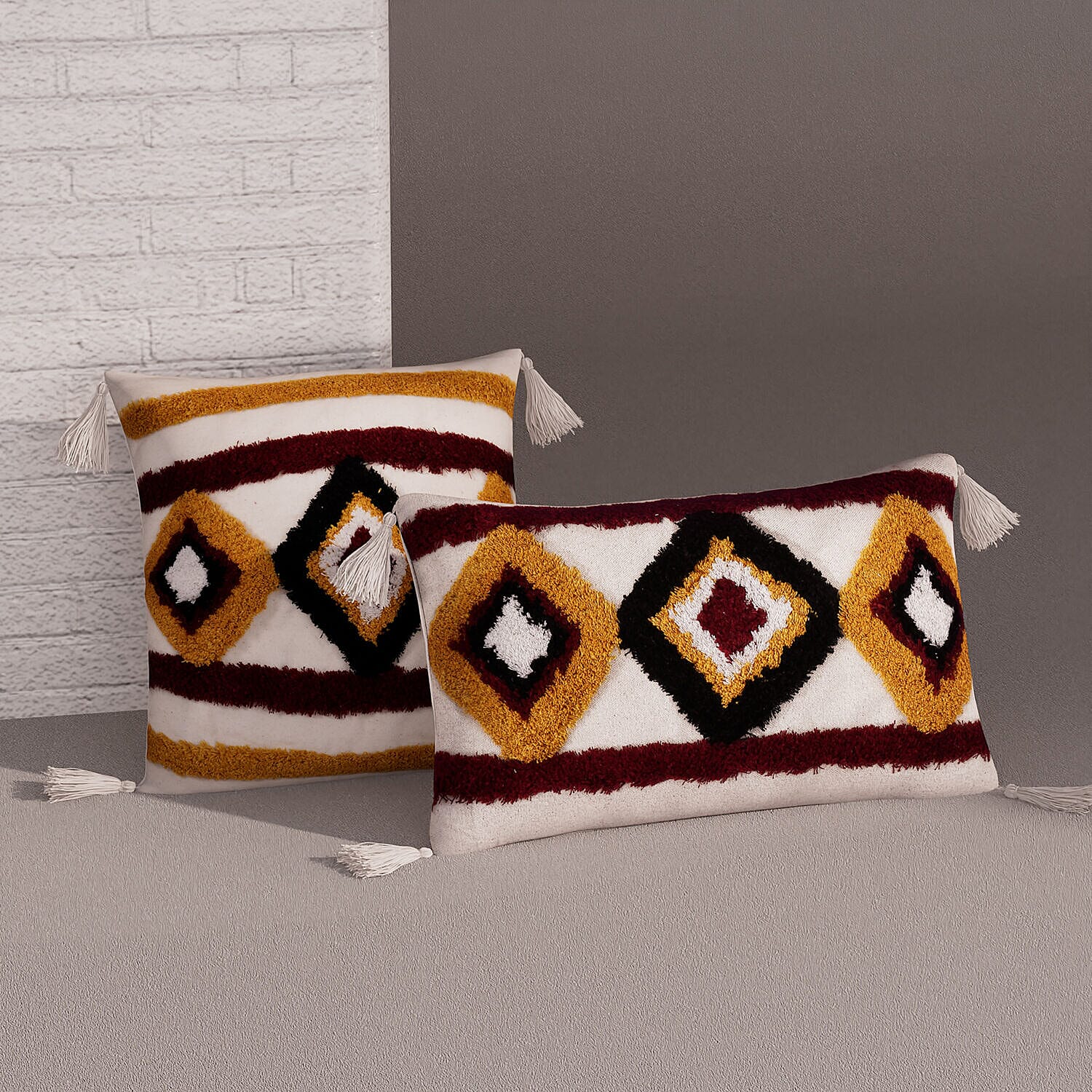 Set of 2 - Diamond Pattern Tufted Pillow Cover 80% Cotton (Square 45 Cm & Rectangle 50x30 Cm ) - Diamond
