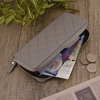 https://tjcuk.sirv.com/Products/72/3/7230665/Closeout-Deal-Genuine-Leather-Rhombus-Pattern-Embossed-Wallet-with-RFI_7230665_1.jpg?w=342&h=342