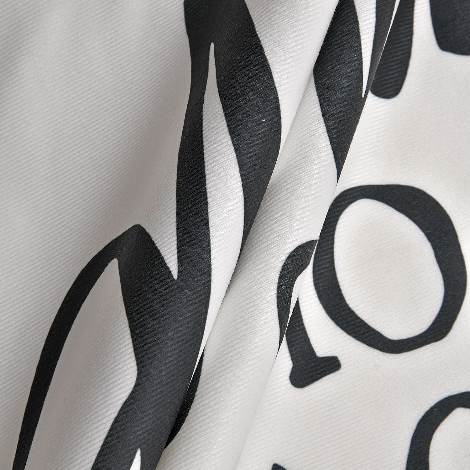 Set of 4 -  Love Theme Cushion Cover (Size 40 Cm) - White - Black