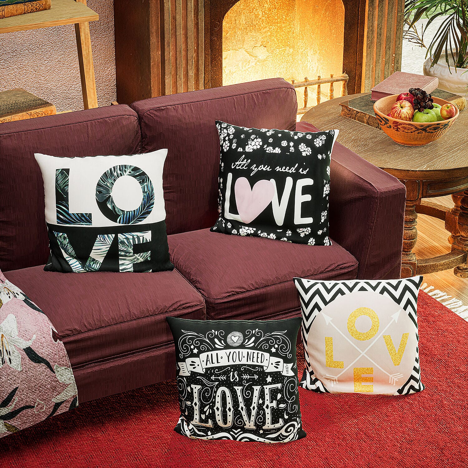 Set of 4 -  Love Theme Cushion Cover (Size 40 Cm) - Black, Pink and White