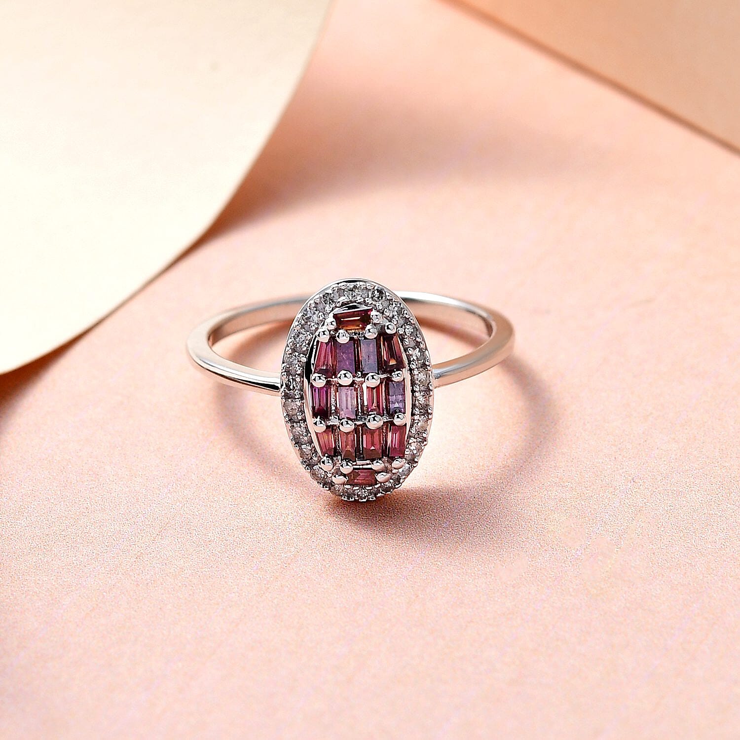 9K White Gold Purple Diamond and White Diamond Ring 0.34 Ct.