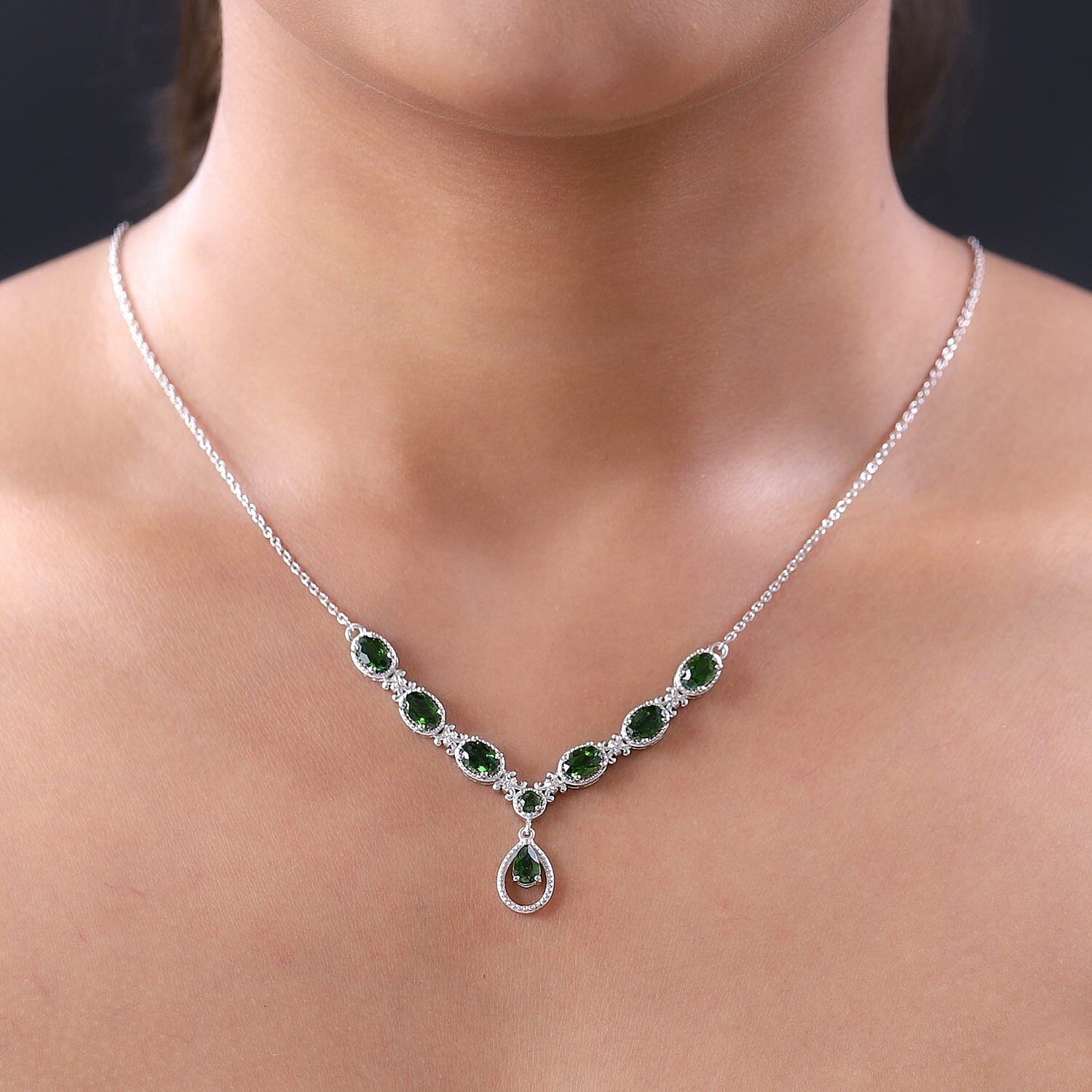 Natural Chrome Diopside Necklace (Size - 20) in Platinum Overlay Sterling Silver 3.56 Ct, Silver Wt. 7.67 Gms