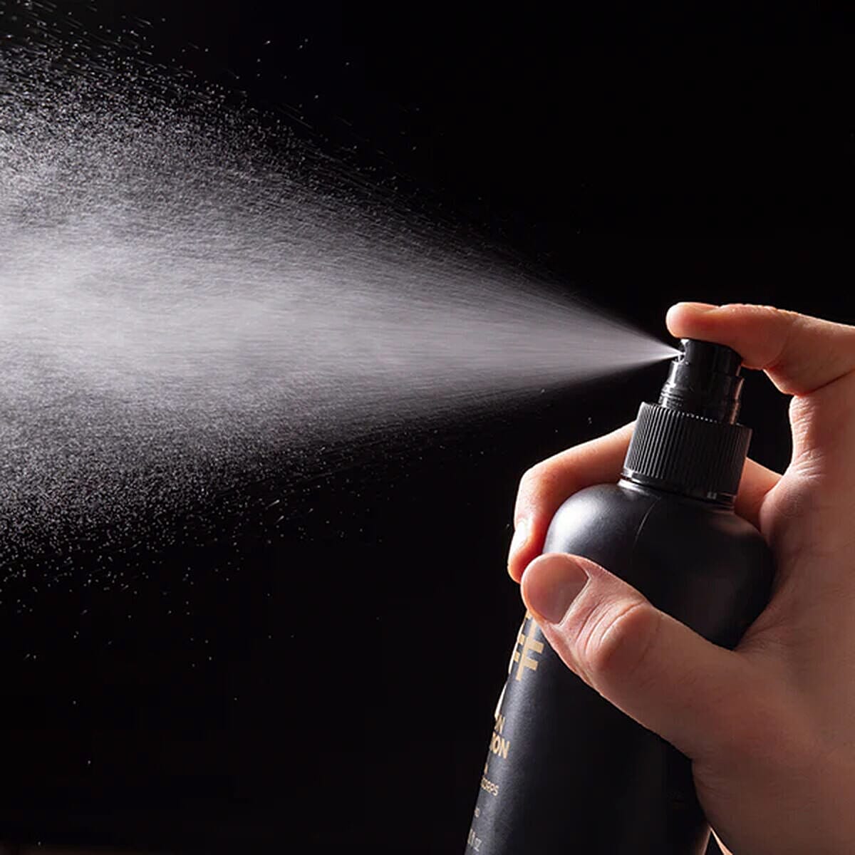 The Gruff Stuff Spray On Body Lotion 200Ml