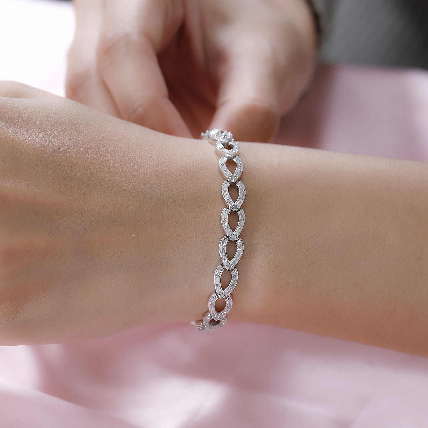 Best place to deals buy diamond bracelet