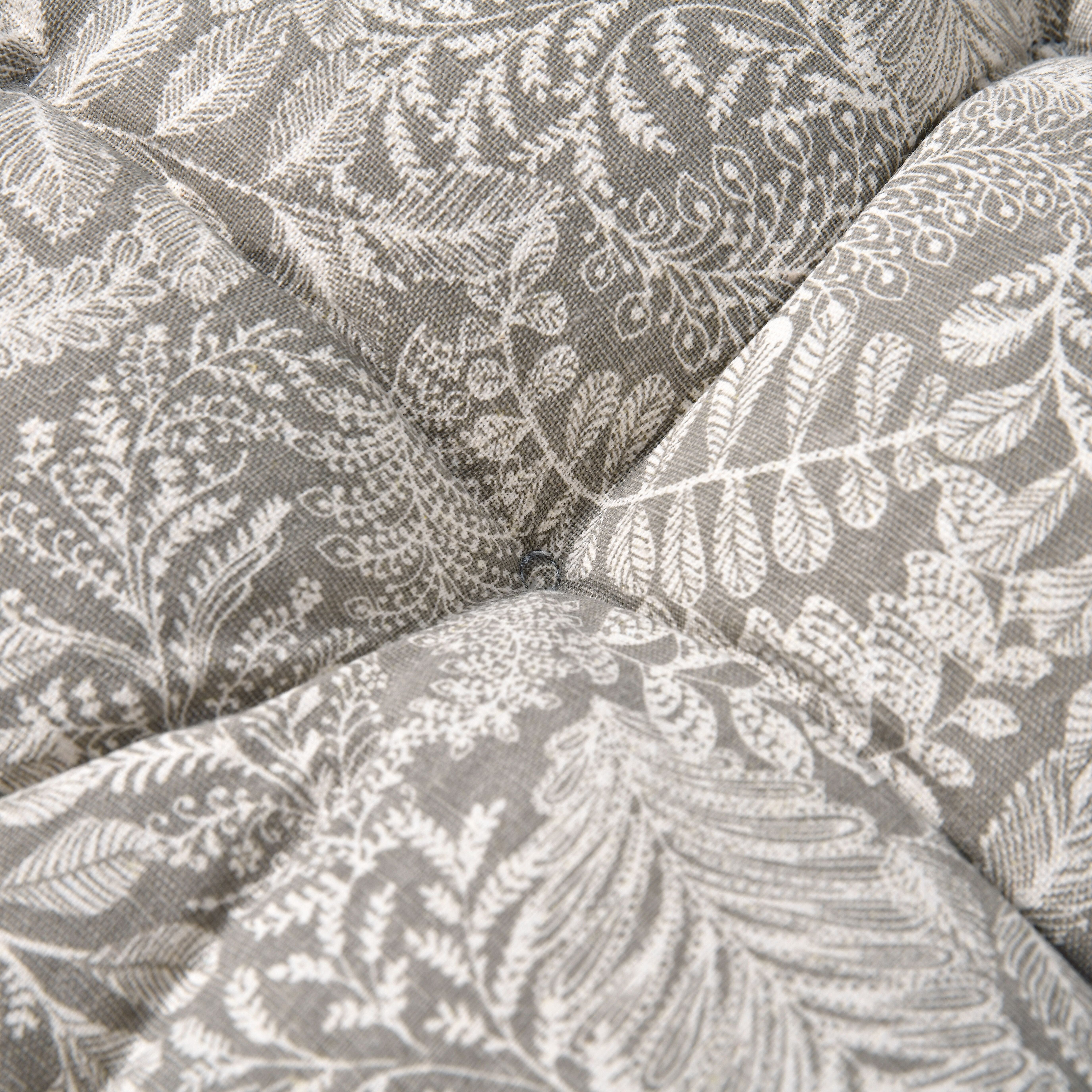 Stylish Leaf Pattern Square Floor Cushion (Size 40 cm) - Grey