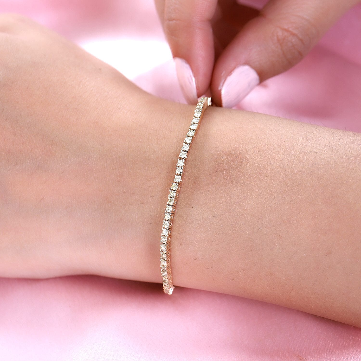 9K Yellow Gold SGL Certified Natural Yellow Diamond Bracelet (Size - 7.5) 2.50 Ct, Gold Wt. 7.14 Gms