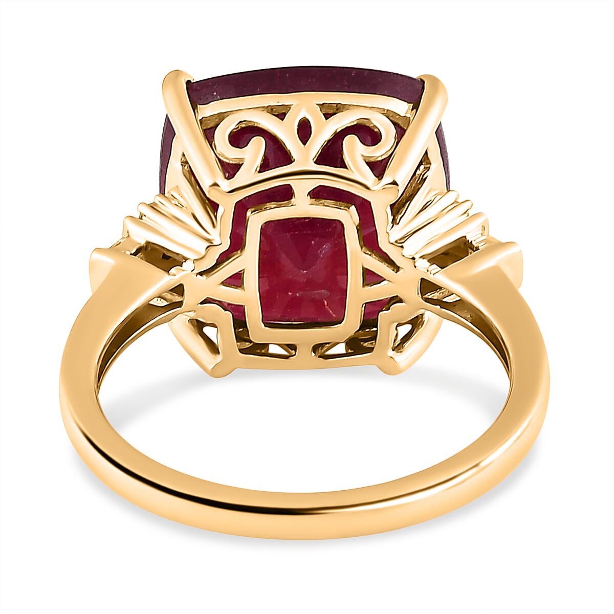 9K Yellow Gold African Ruby and Diamond Ring 11.67 Ct.
