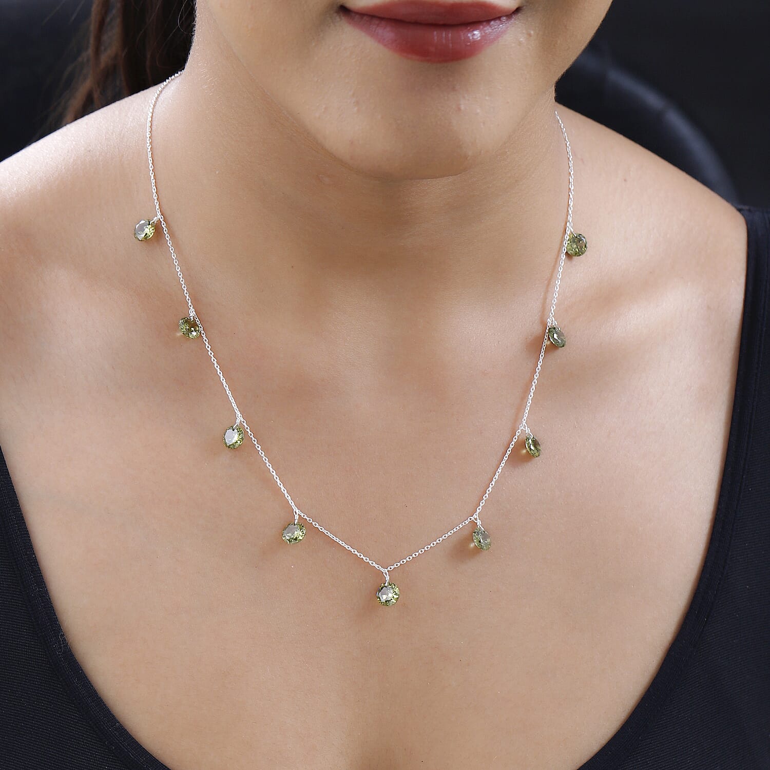 NY Closeout - Simulated Green Diamond Station Necklace (Size - 20) in Sterling Silver