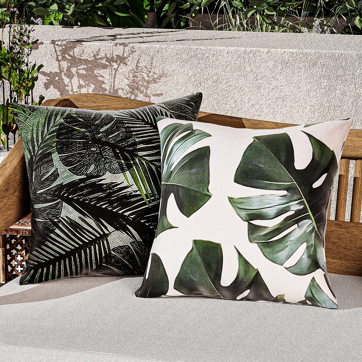 Homesmart Pack of 4 Outdoor water resistant Cushion Covers (Size 45x45 cm)