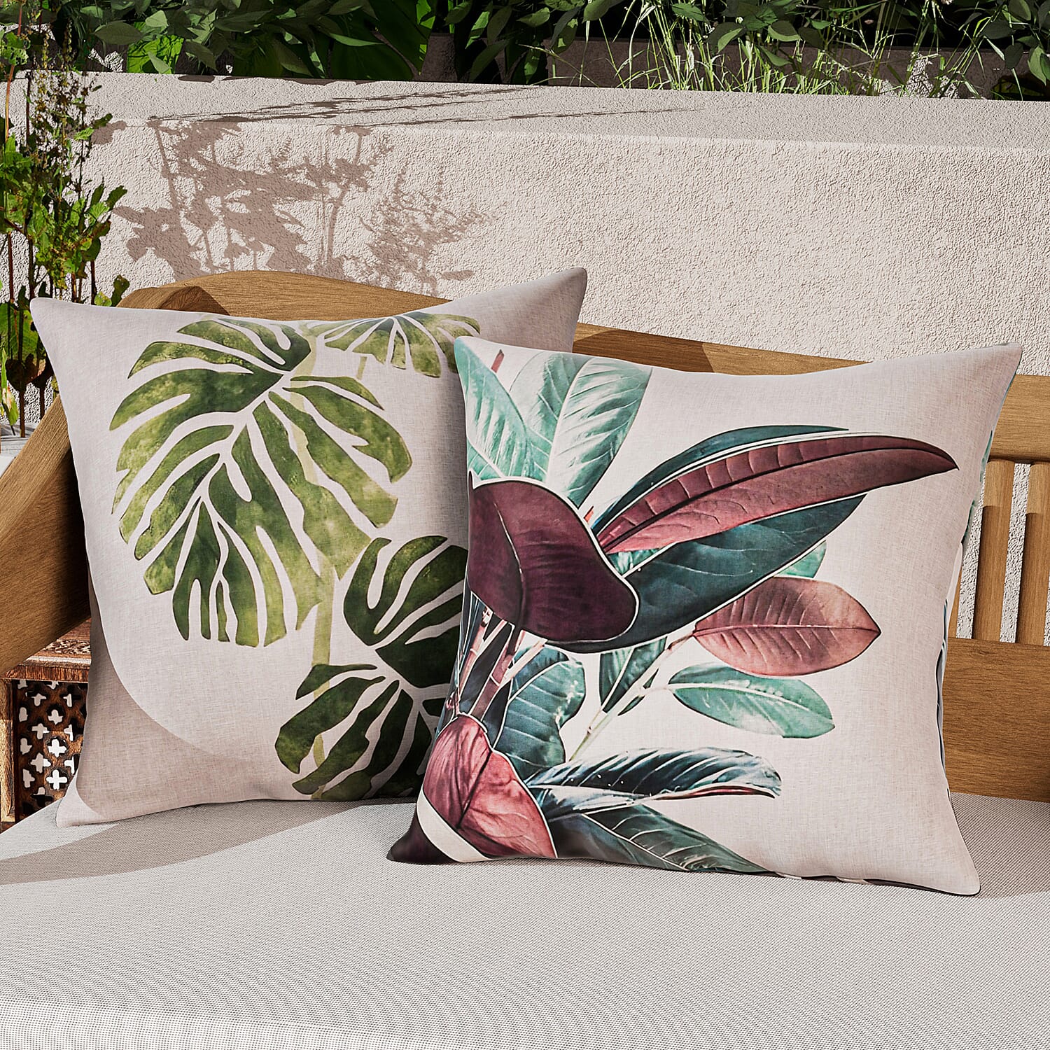 Homesmart Pack of 4 Outdoor Water Resistant Cushion Covers (Size 45 cm) - Green