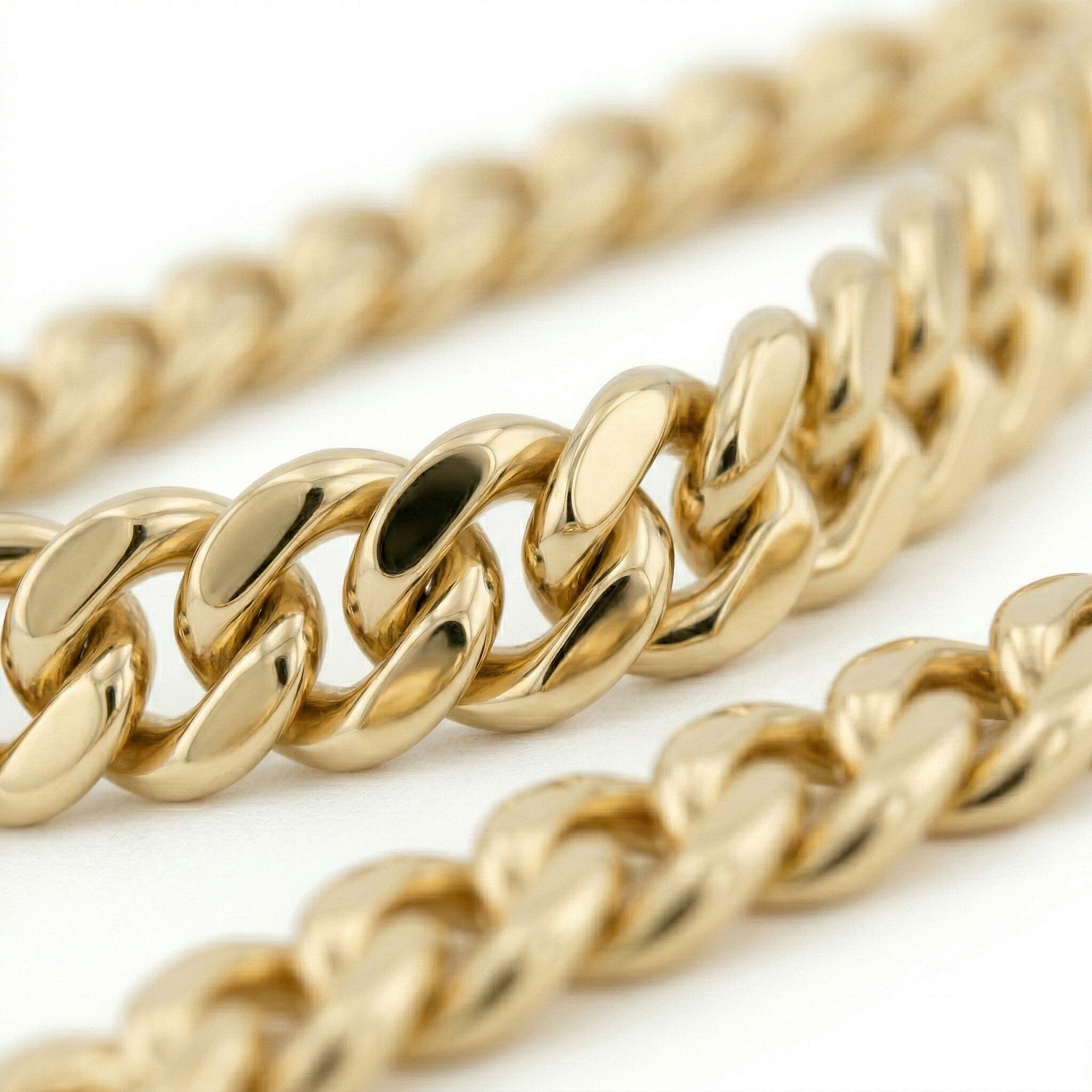 9K Yellow Gold  Chain (Size - 18),  Gold Wt. 15 Gms