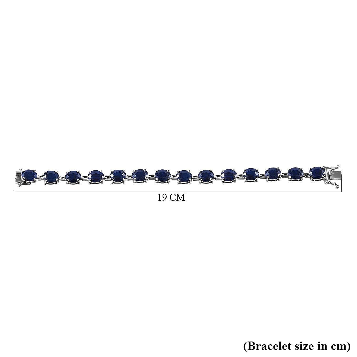 Blue Sapphire Oval link Bracelet (Size - 7) in Sterling Silver 34.20 Ct, Silver Wt. 10.50 Gms