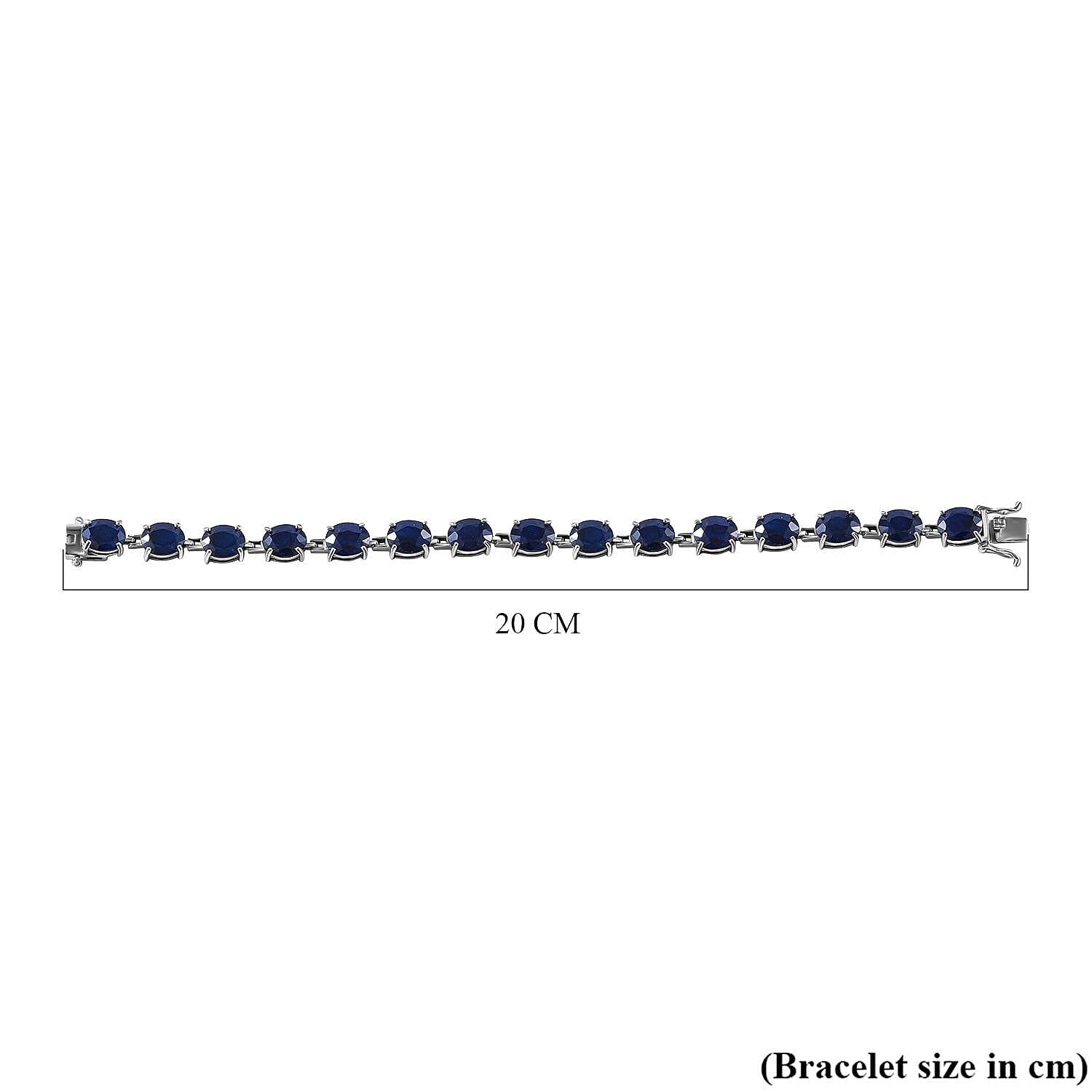 Blue Sapphire Oval link Bracelet (Size - 7.5) in Sterling Silver 34.20 Ct, Silver Wt. 11.50 Gms. Blue Sapphire Oval link Bracelet (Size - 7.5) in Sterling Silver 34.20 Ct, Silver Wt. 11.50 Gms.