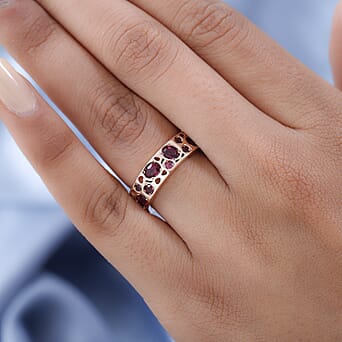 https://tjcuk.sirv.com/Products/72/5/7254918/RACHEL-GALLEY-Rhodolite-Garnet-Ring-in-18K-Vermeil-Rose-Gold-Plated-St_7254918_2.jpg?w=342&h=342