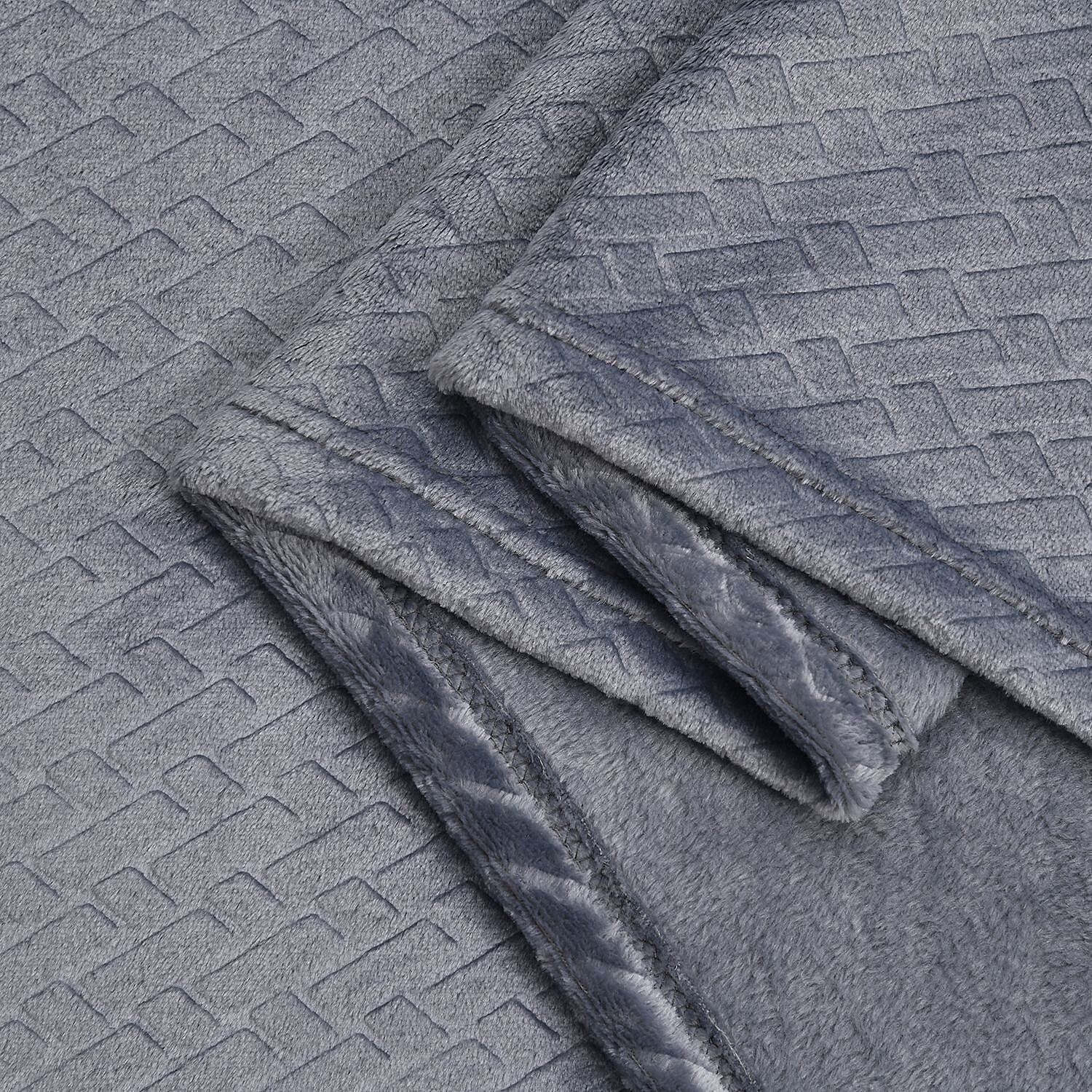 Embossed Flannel Blanket (Size 160x130 Cm) - Grey