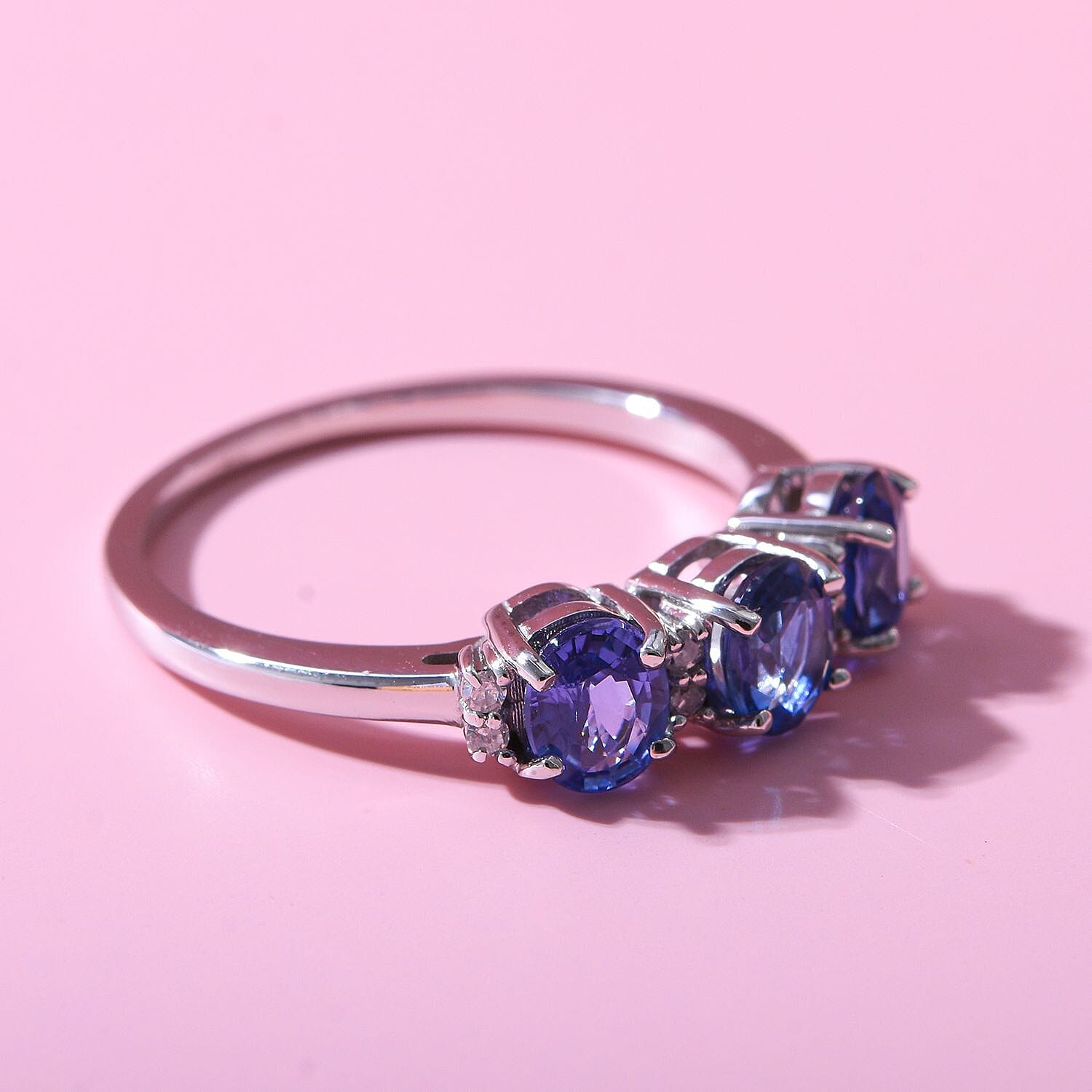 9K White Gold Ceylon Sapphire and Diamond Ring 1.23 Ct.