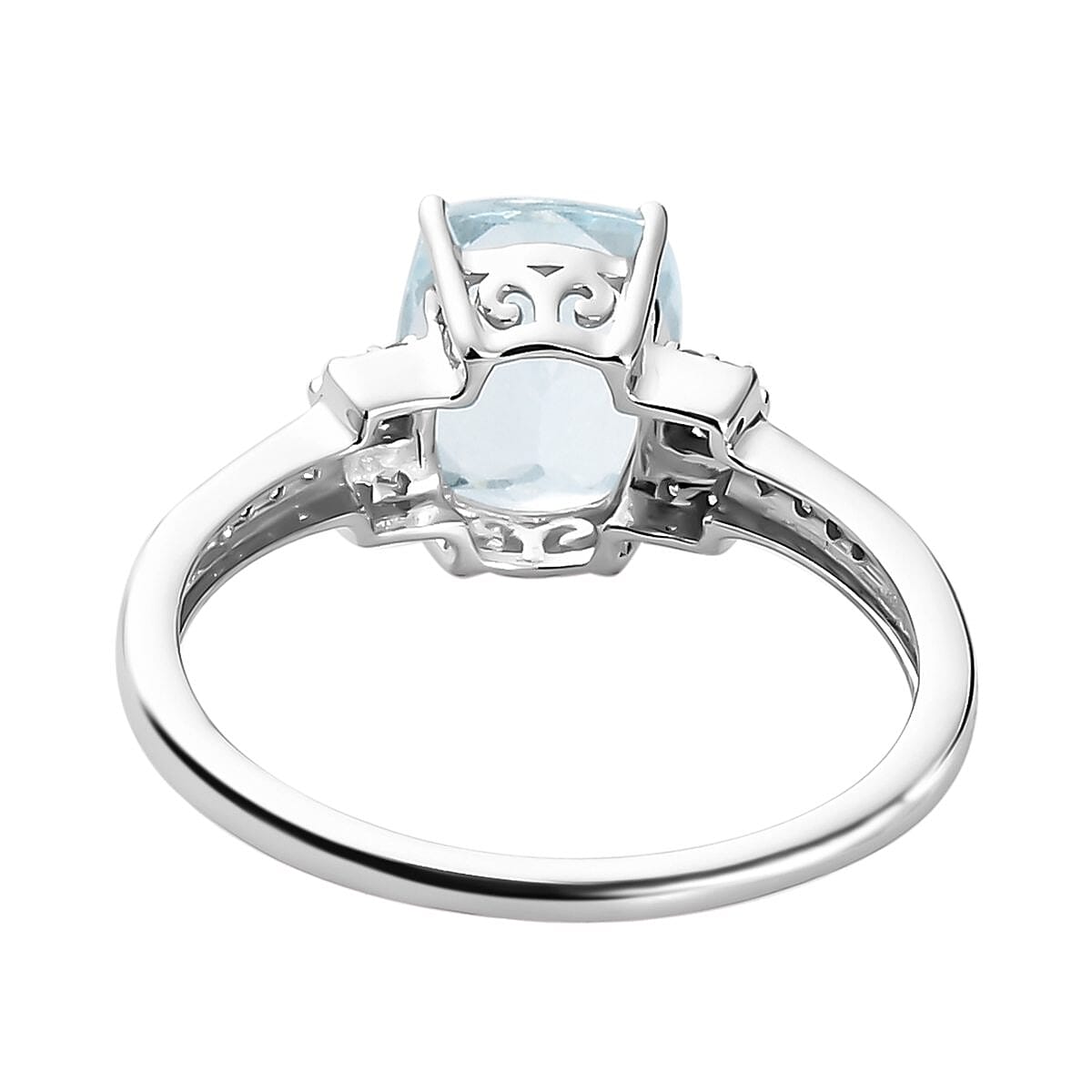 9K White Gold Aquamarine and Diamond Ring 1.83 Ct.