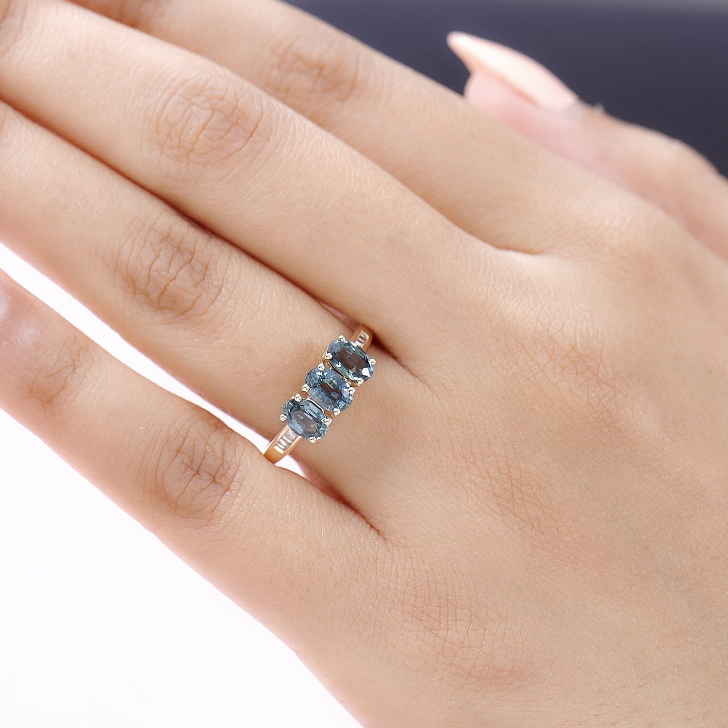 9K Yellow Gold Ocean Teal Sapphire and Diamond Ring 1.55 Ct.