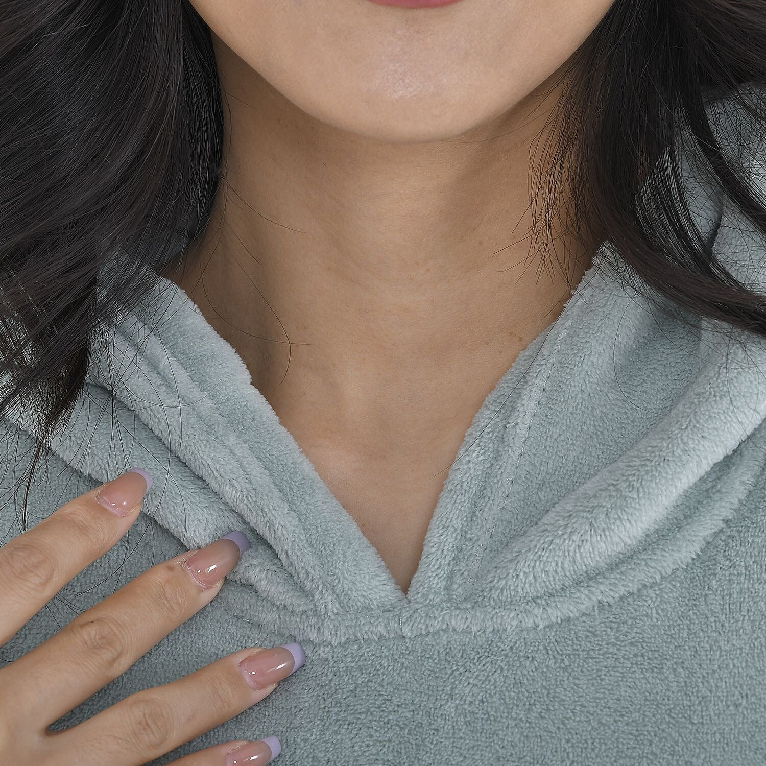 Close Out - Flannel Oversized Hoodie with a Giant Pocket (Size 94x80 Cm) - Mint Green