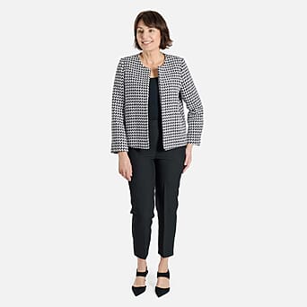 https://tjcuk.sirv.com/Products/72/6/7263127/Tamsy-Polyester-Houndstooth-Jacket-Size-71x1-cm-White-Black_7263127_2.jpg?w=342&h=342