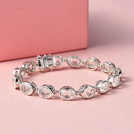Doorbuster Hyalite Opal Bracelet (Size 7.5) in Sterling Silver 17.22 Ct, Silver Wt. 15.50 Gms.