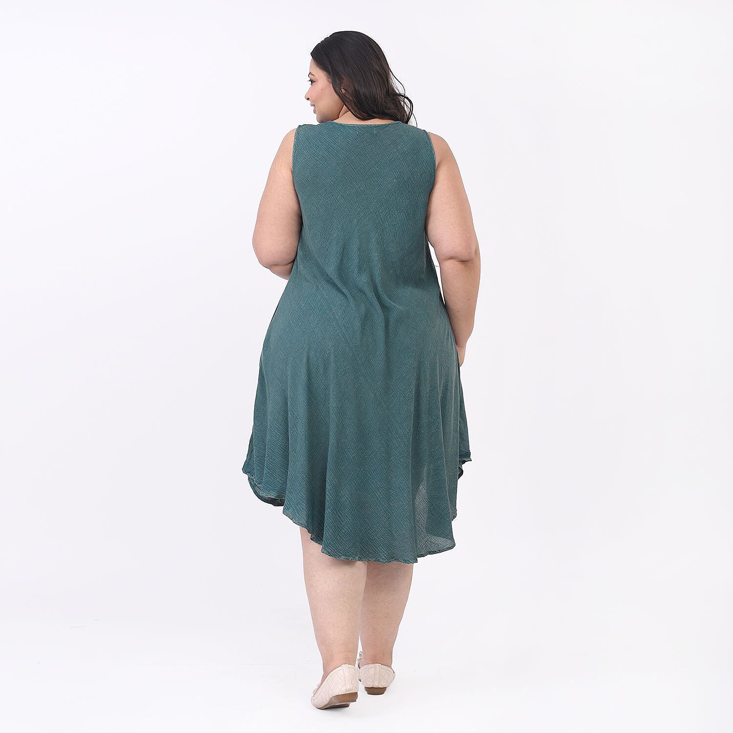 Tamsy Rayon Solid Dress (Size 44x1 in) - Red & Red