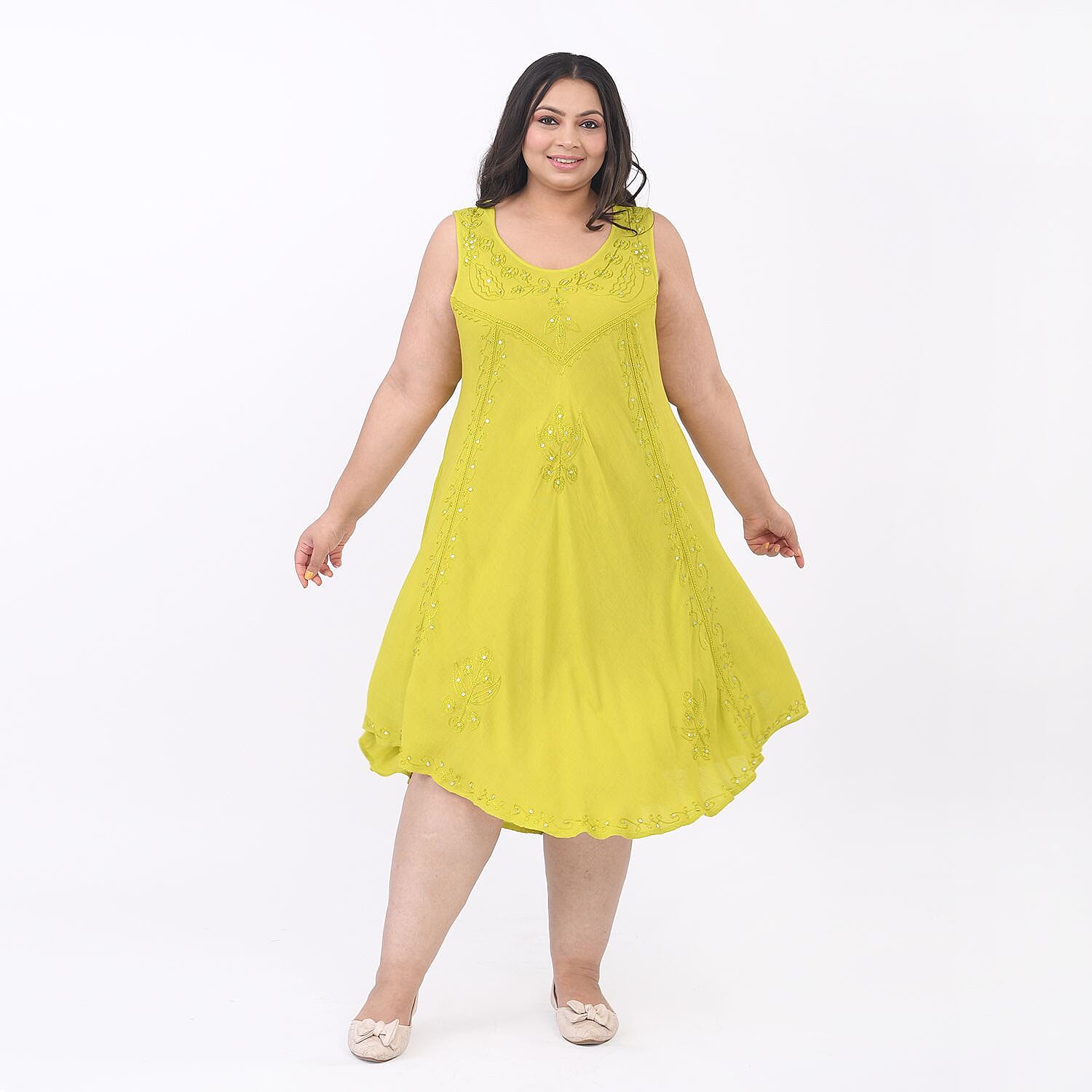 Tamsy Rayon Solid Dress (Size 44x1 in) - Red & Red