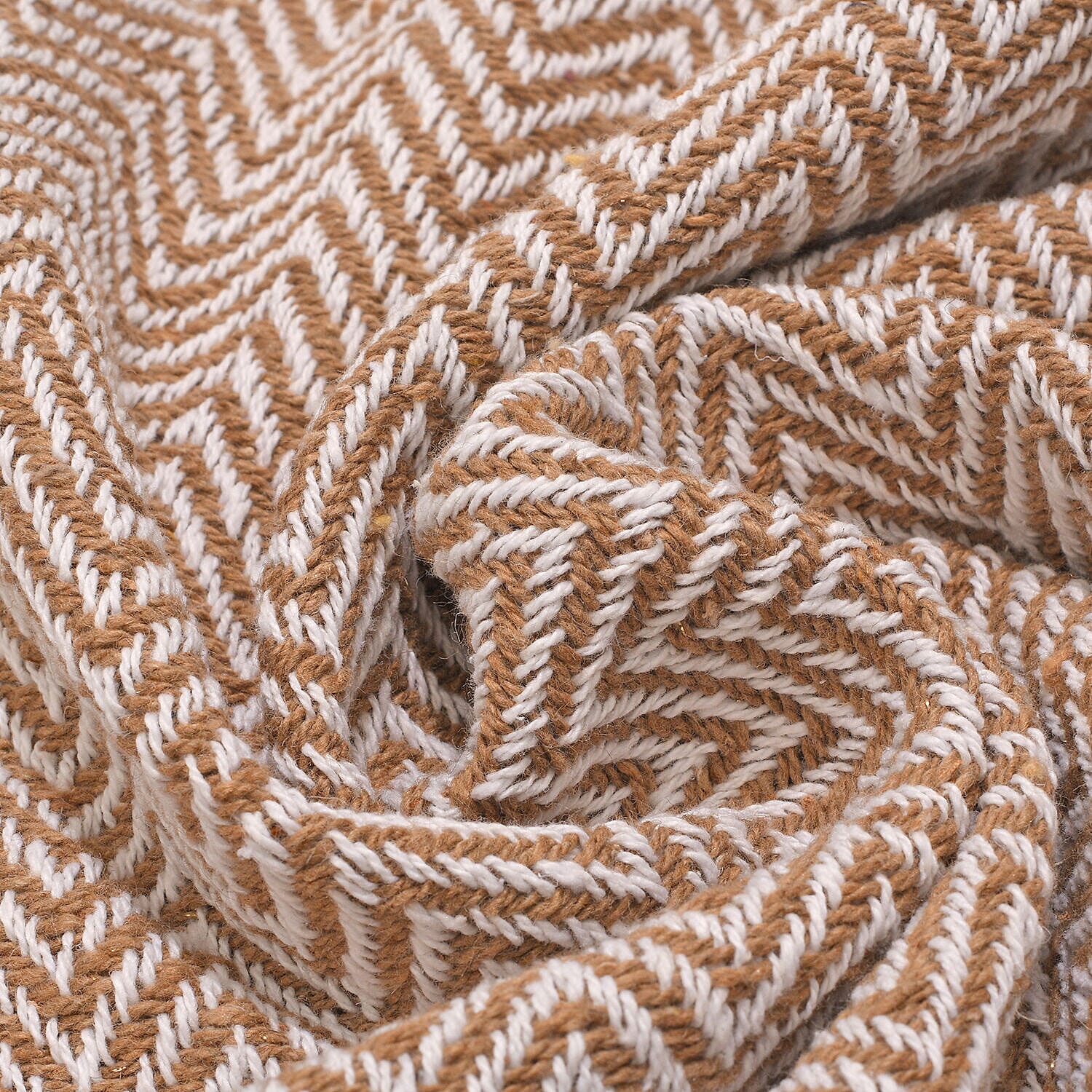 Cotton Chevron Patterned Throw Blanket (Size 170x130 cm) - Beige